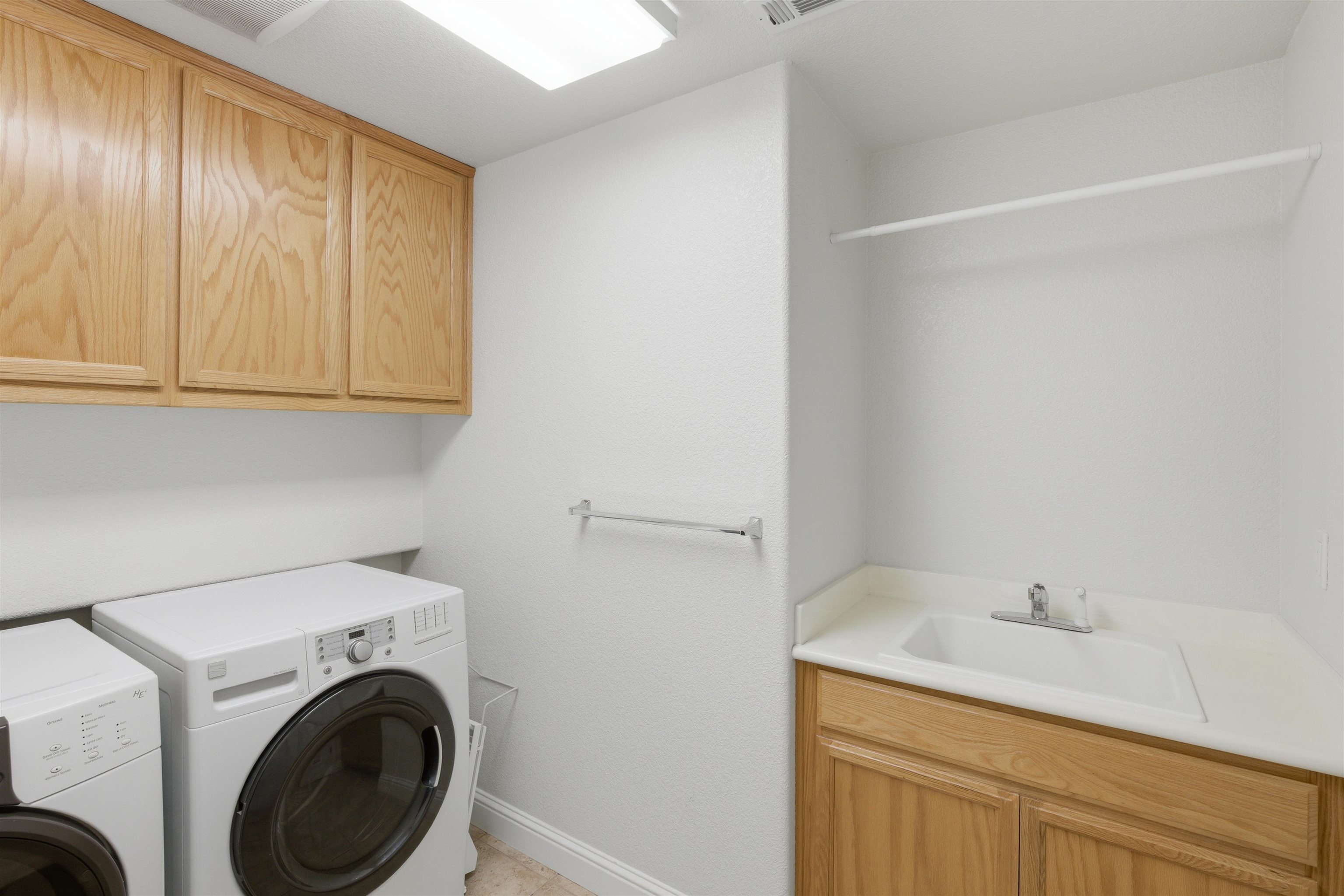 Detail Gallery Image 24 of 54 For 2812 Pristine Way, Brentwood,  CA 94513-1748 - 5 Beds | 3/1 Baths