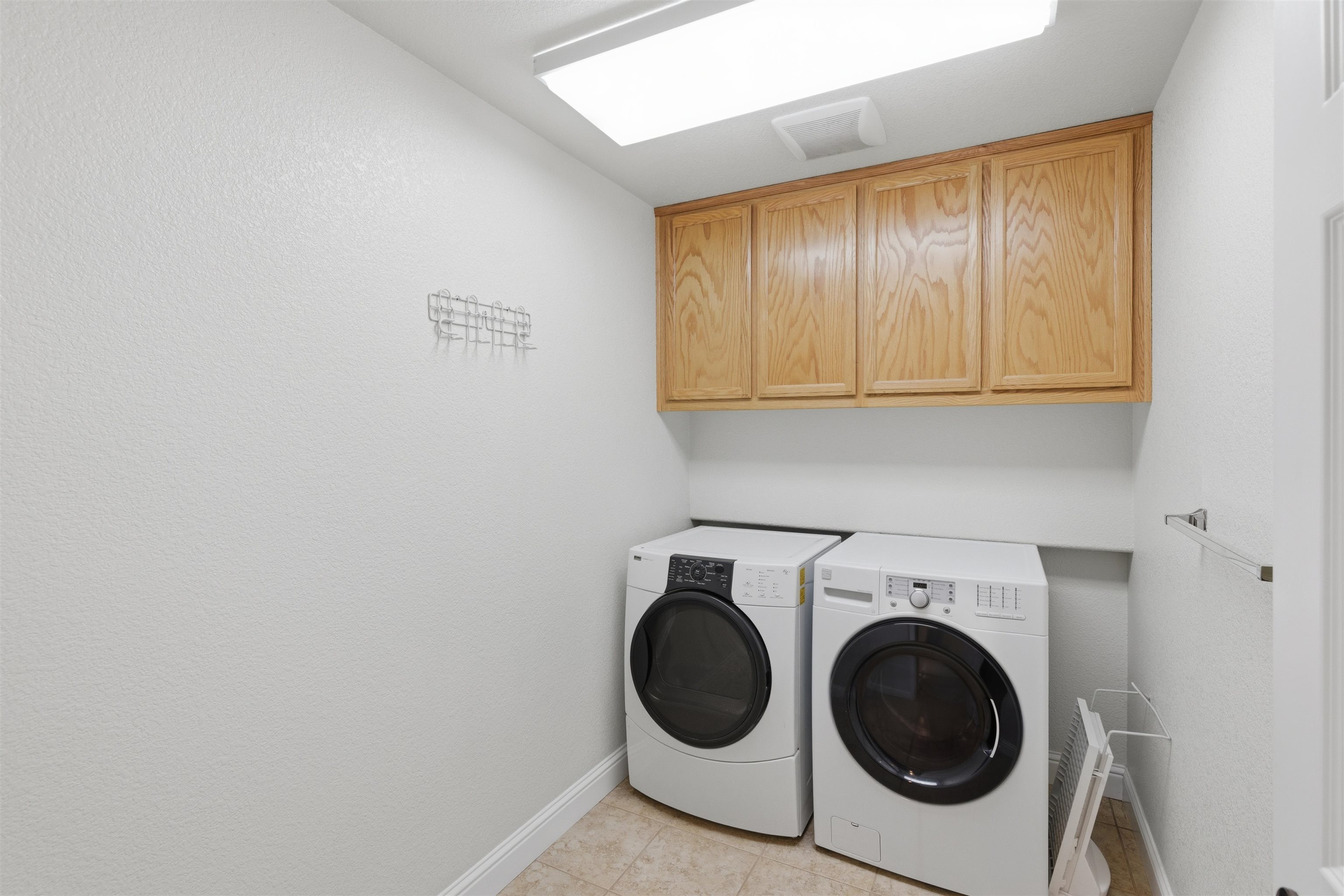 Detail Gallery Image 25 of 54 For 2812 Pristine Way, Brentwood,  CA 94513-1748 - 5 Beds | 3/1 Baths