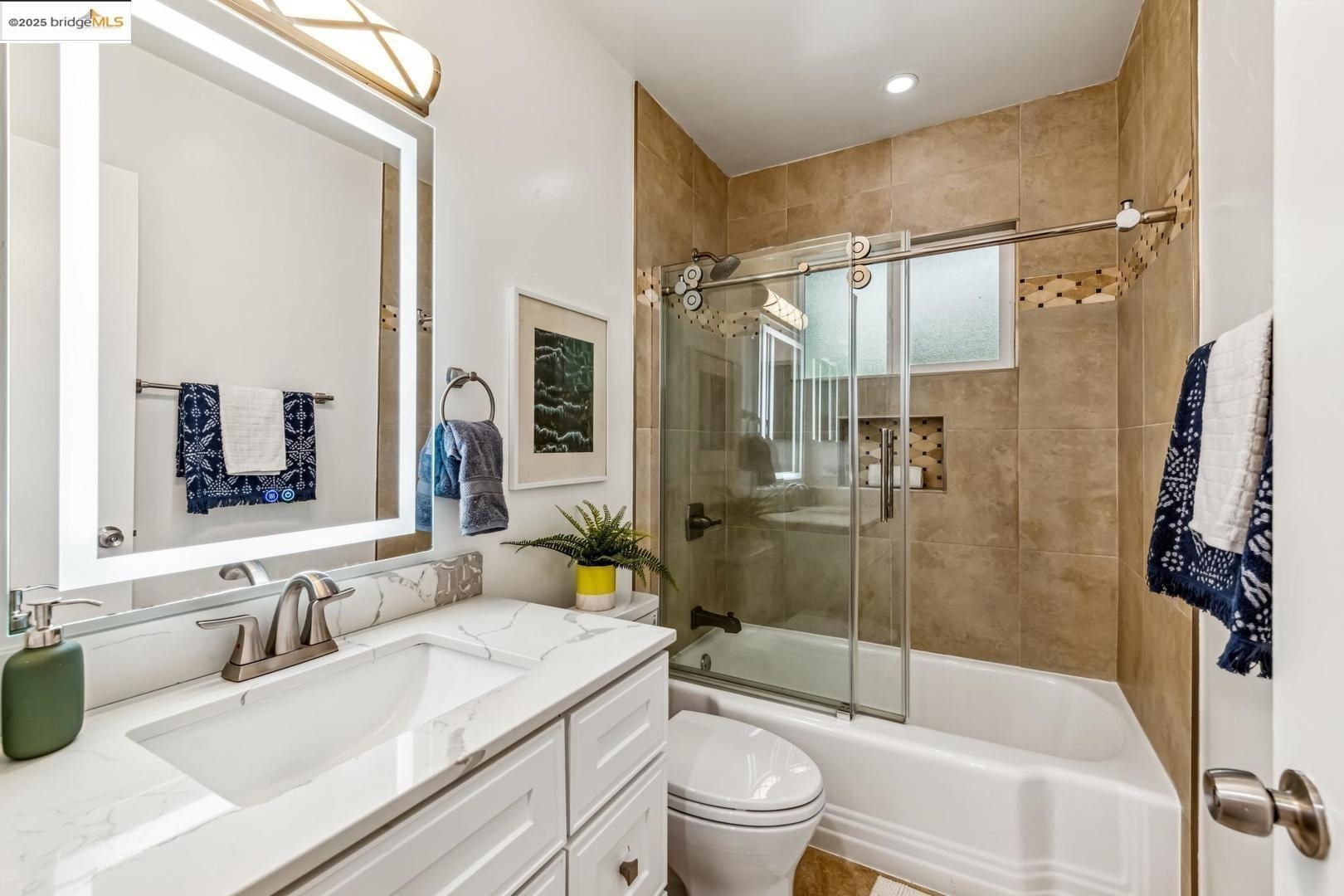 Photo #16: 41122556 Listing: Photo #16