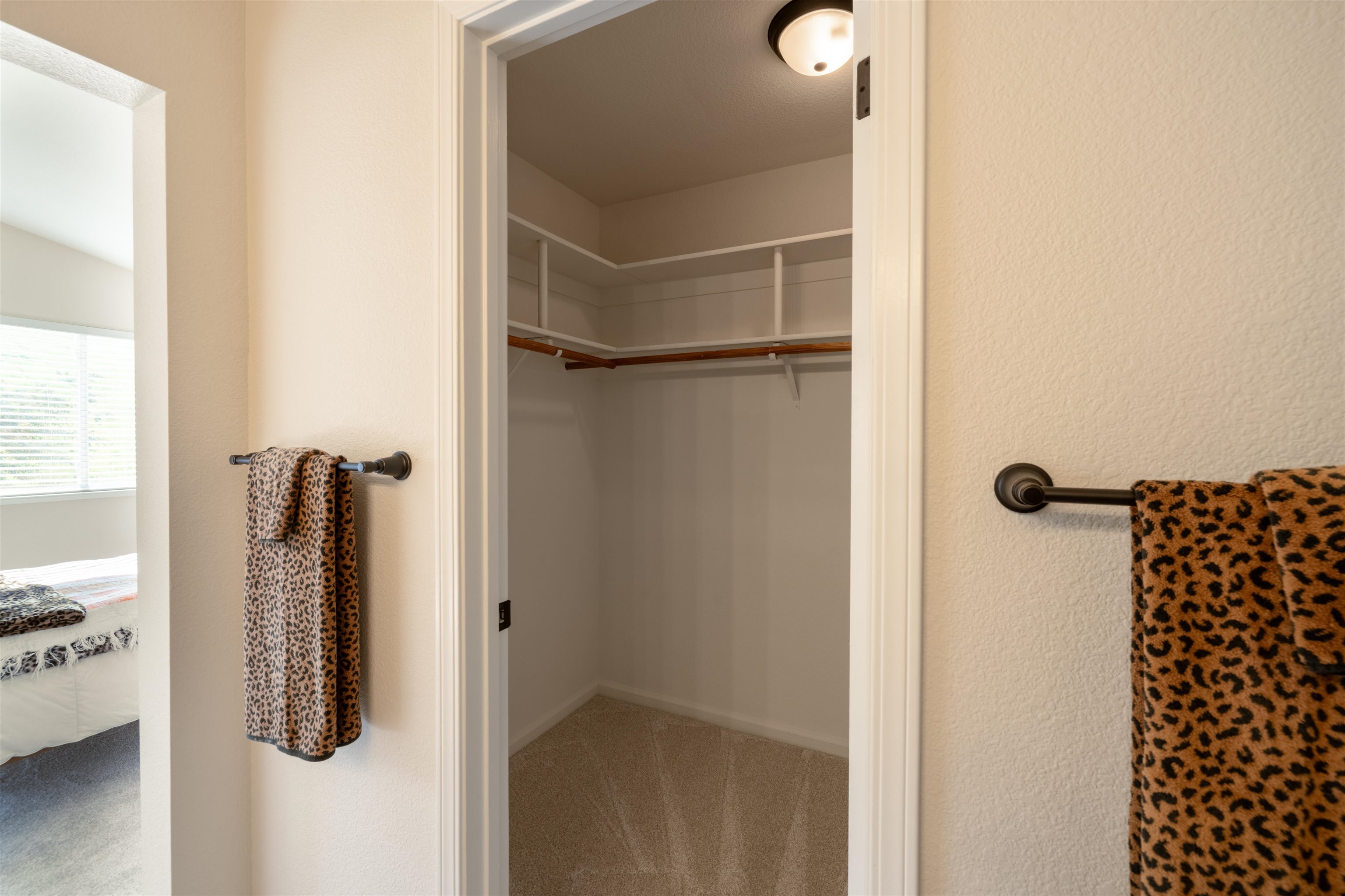 Detail Gallery Image 20 of 32 For 4545 Elk Court, Antioch,  CA 94531-8938 - 4 Beds | 3 Baths