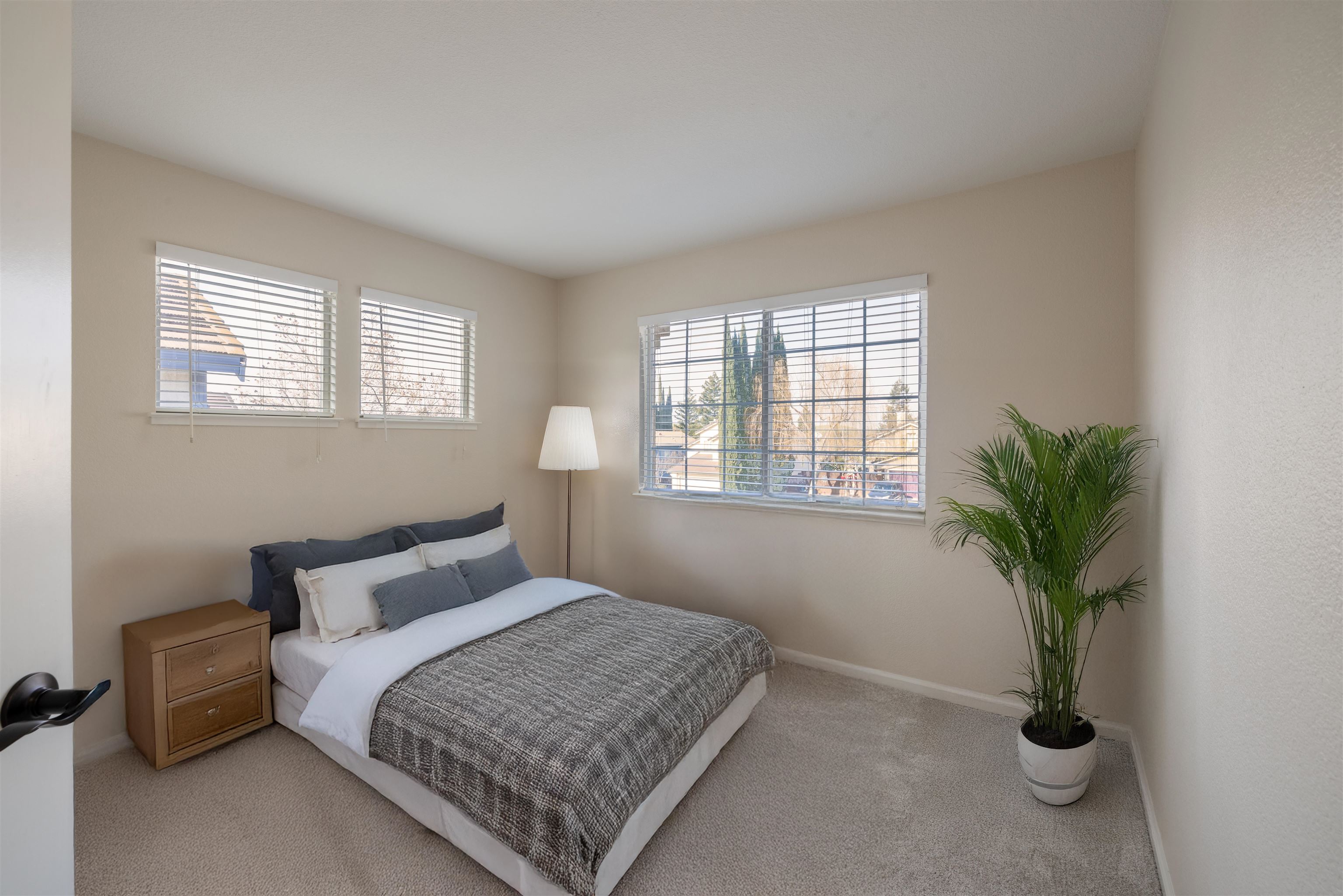 Detail Gallery Image 24 of 32 For 4545 Elk Court, Antioch,  CA 94531-8938 - 4 Beds | 3 Baths