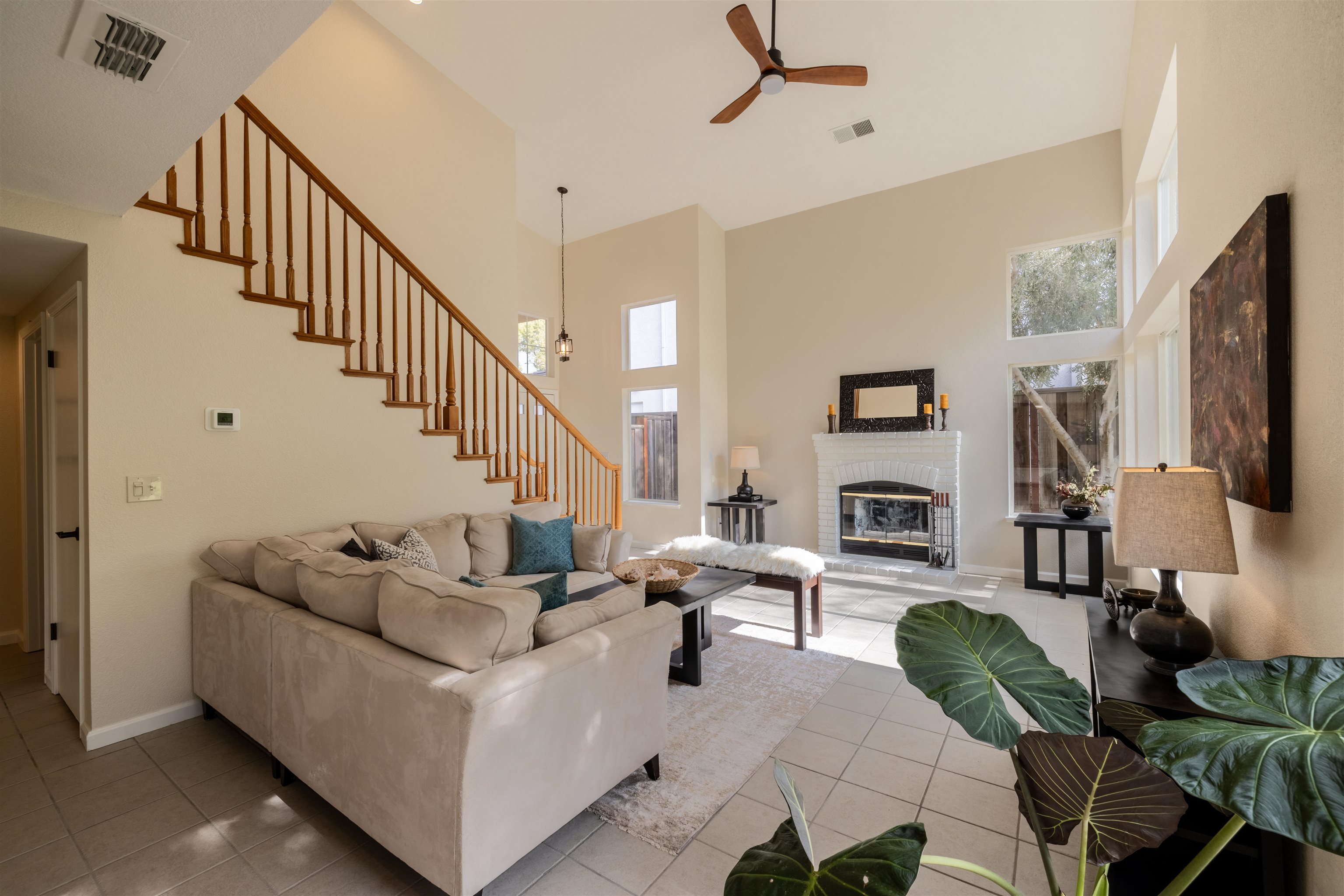 Detail Gallery Image 6 of 32 For 4545 Elk Court, Antioch,  CA 94531-8938 - 4 Beds | 3 Baths