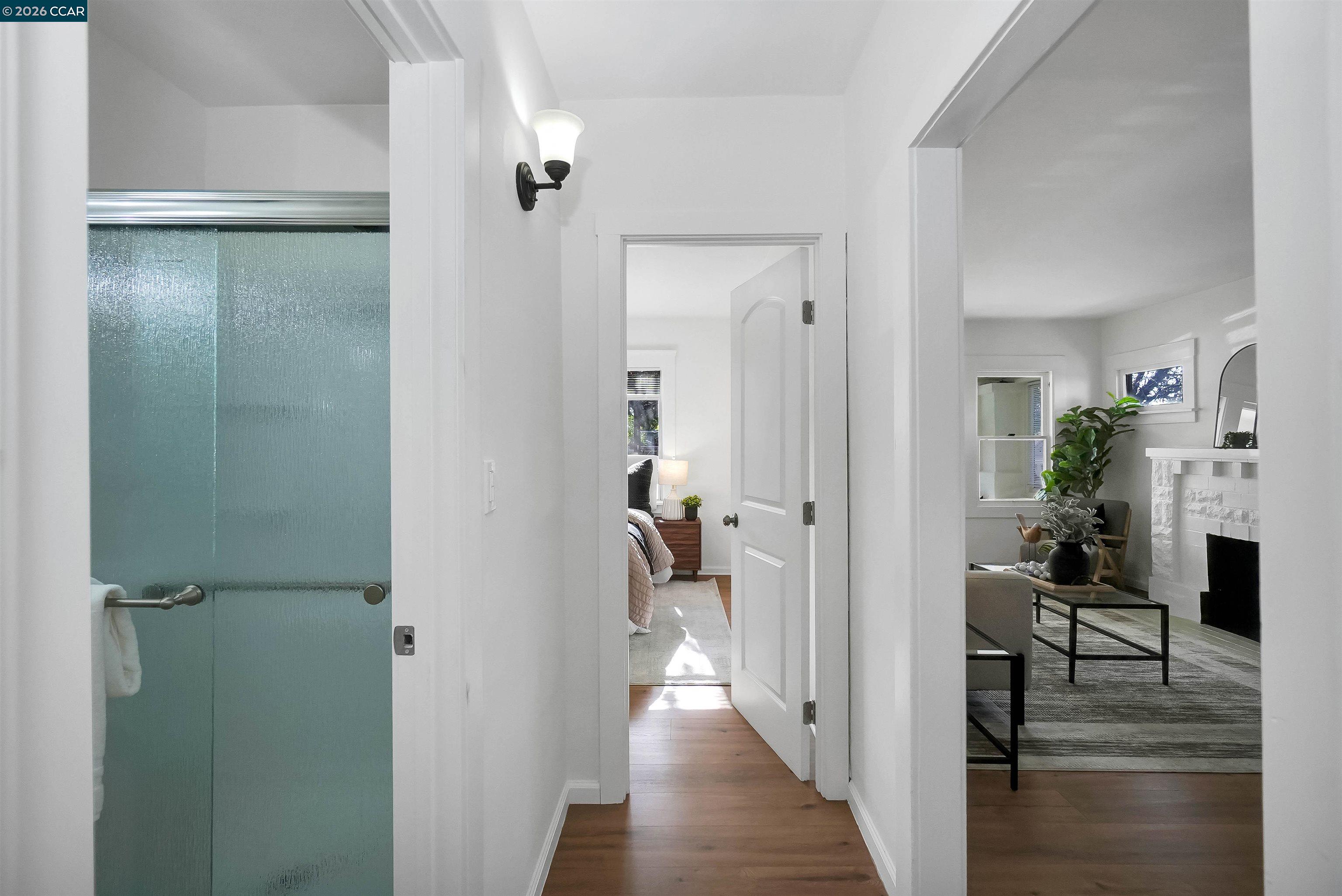 Detail Gallery Image 29 of 45 For 2596 Macarthur Blvd, Oakland,  CA 94602 - 2 Beds | 1 Baths