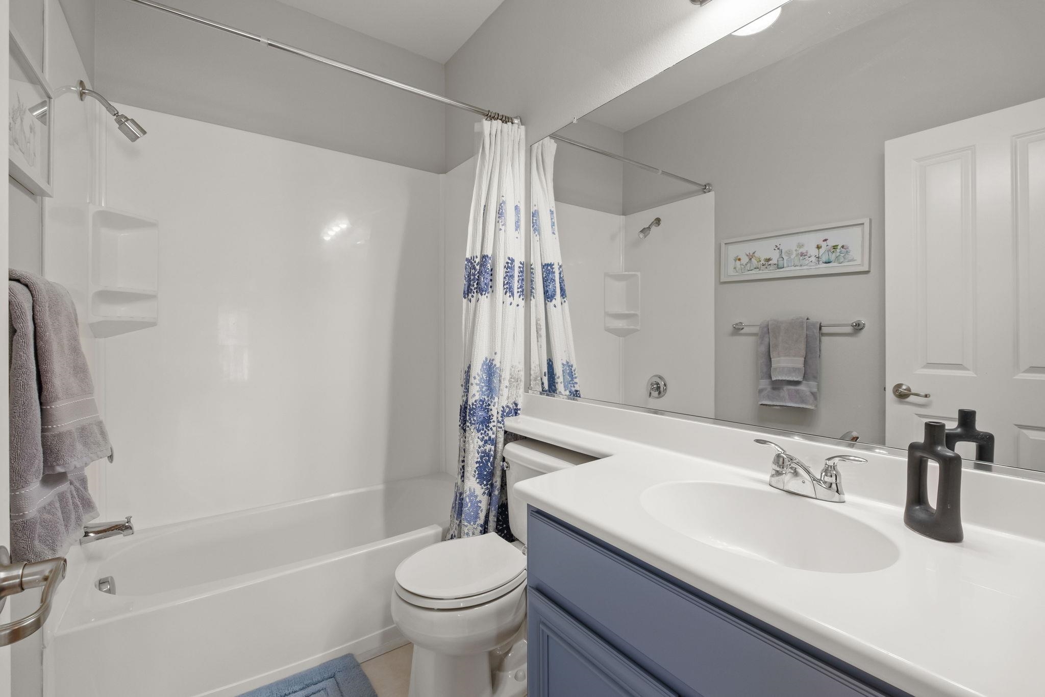 Detail Gallery Image 12 of 22 For 7742 Stoneleaf Rd, San Ramon,  CA 94582 - 2 Beds | 2/1 Baths