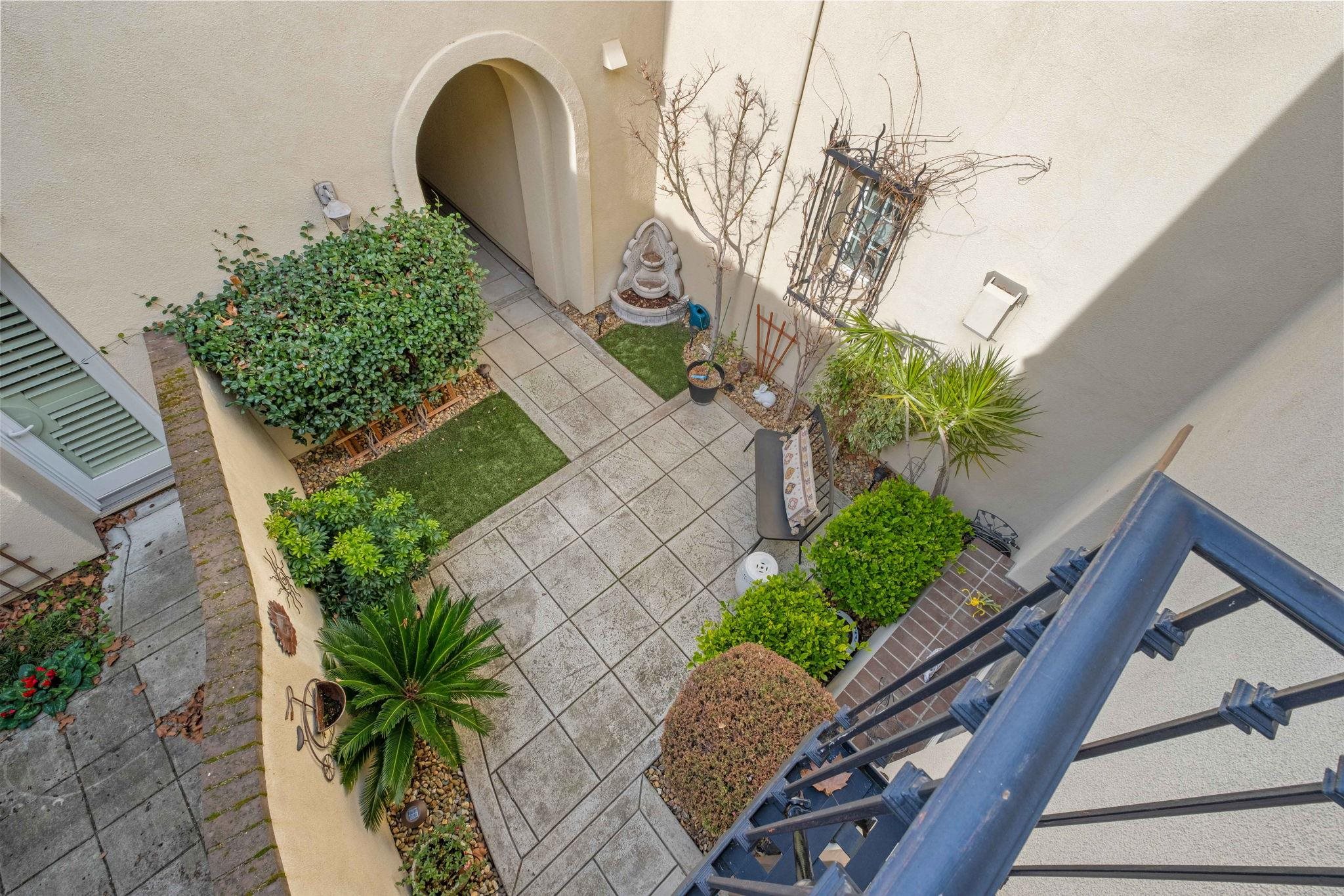 Detail Gallery Image 19 of 22 For 7742 Stoneleaf Rd, San Ramon,  CA 94582 - 2 Beds | 2/1 Baths