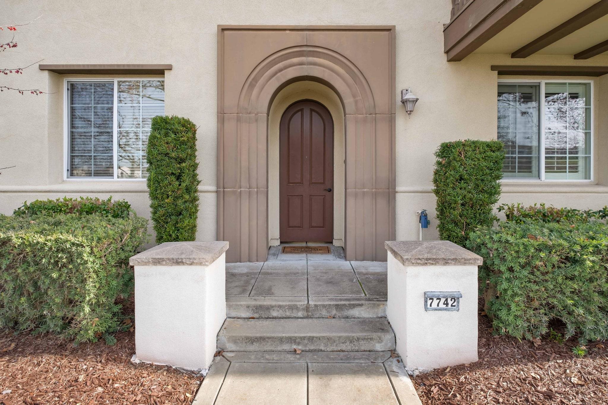 Detail Gallery Image 3 of 22 For 7742 Stoneleaf Rd, San Ramon,  CA 94582 - 2 Beds | 2/1 Baths