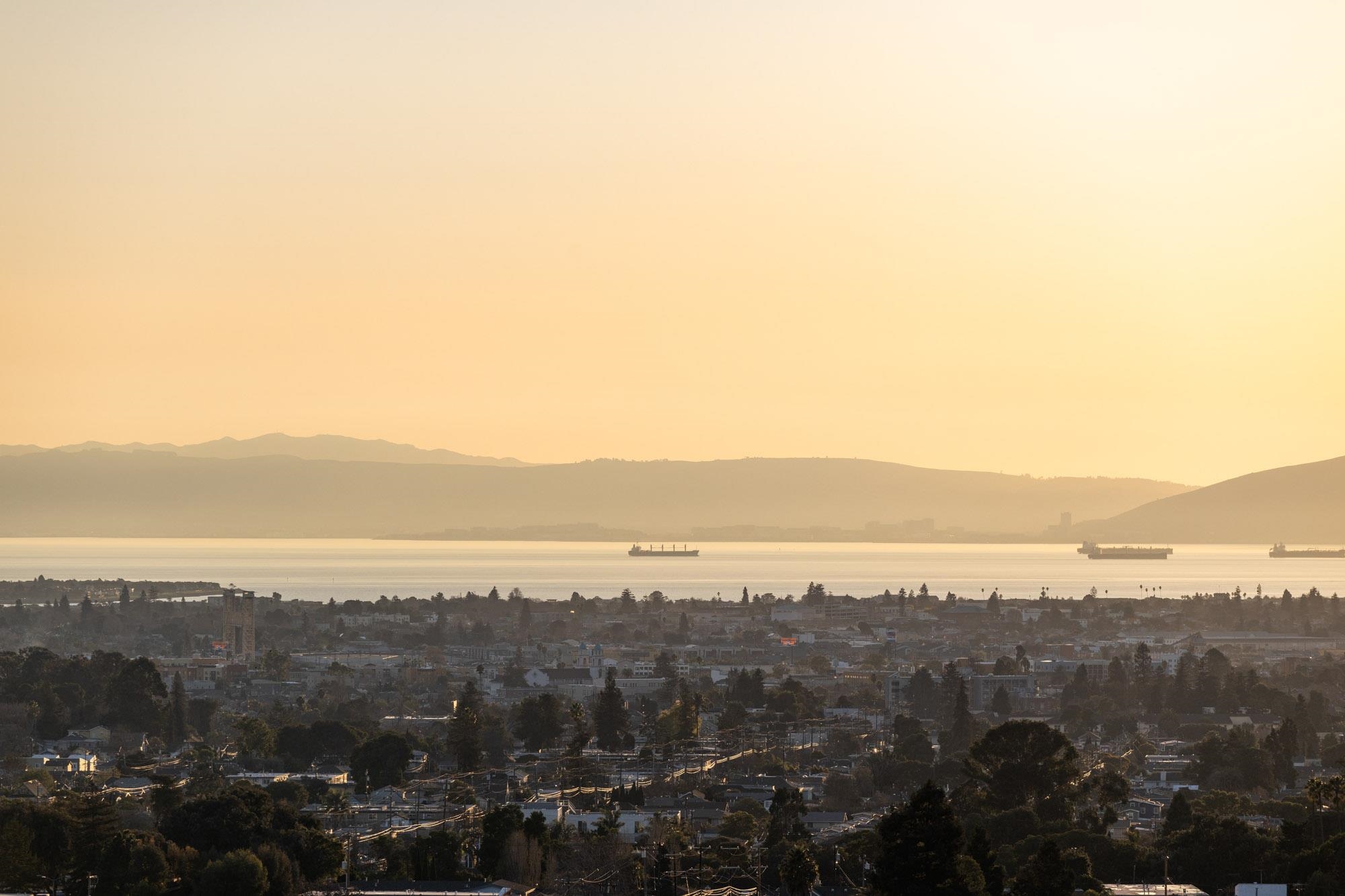 Detail Gallery Image 18 of 59 For 3363 Kiwanis St, Oakland,  CA 94602 - 2 Beds | 1 Baths