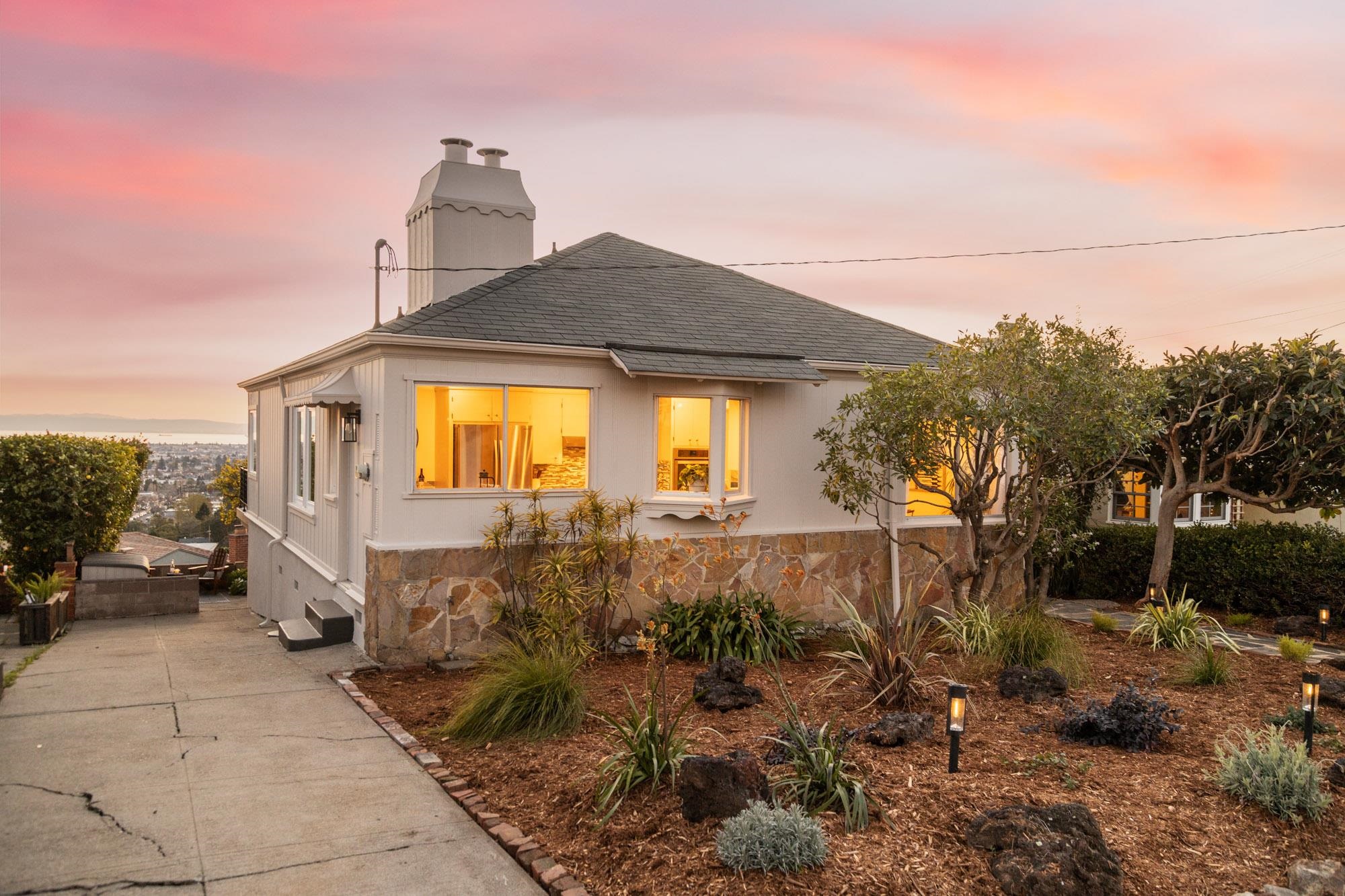 Detail Gallery Image 44 of 59 For 3363 Kiwanis St, Oakland,  CA 94602 - 2 Beds | 1 Baths