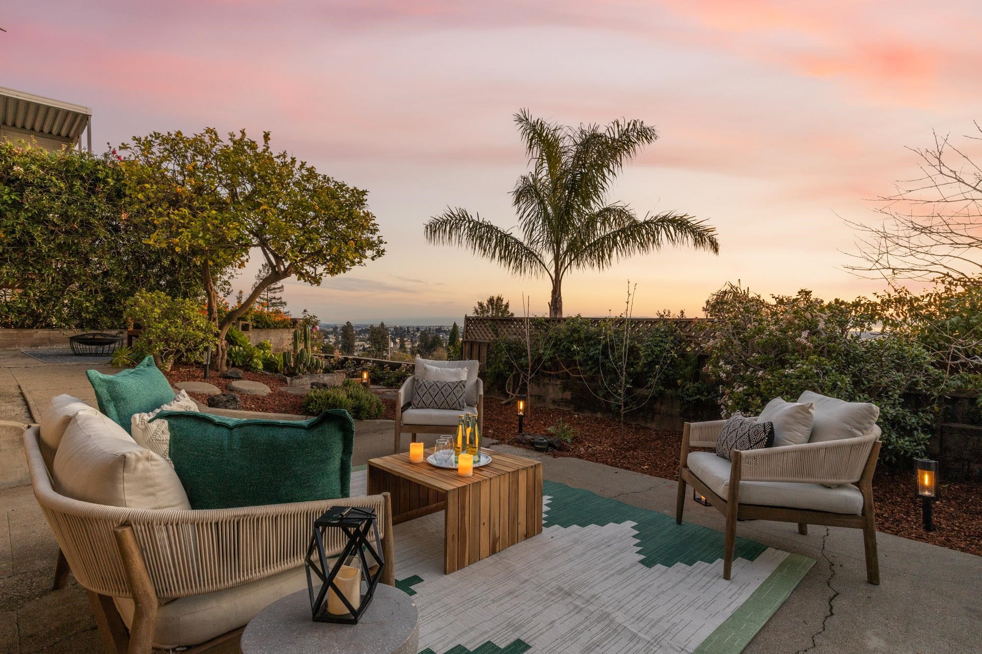 Detail Gallery Image 53 of 59 For 3363 Kiwanis St, Oakland,  CA 94602 - 2 Beds | 1 Baths