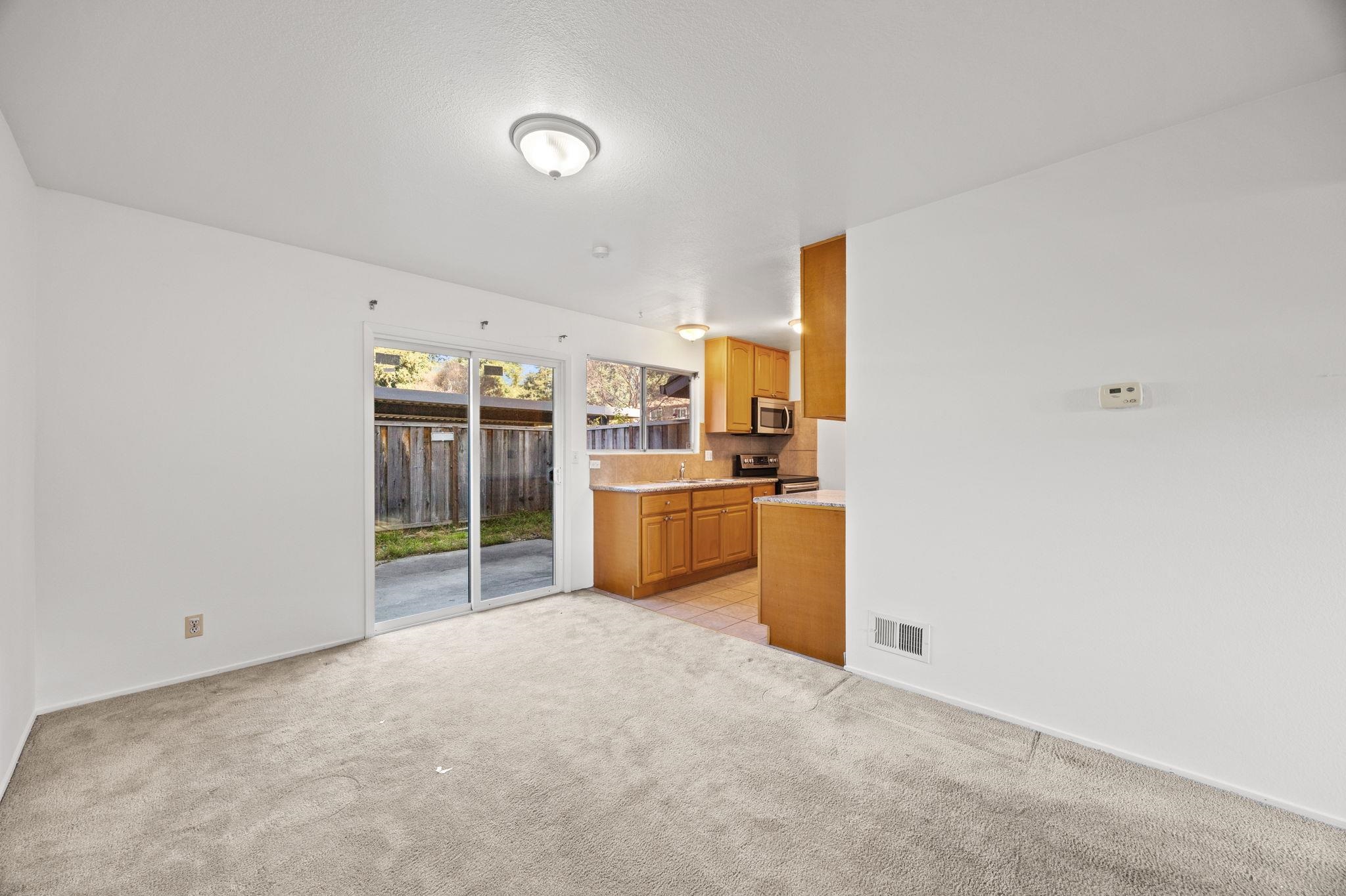 Detail Gallery Image 14 of 51 For 3665 Oxford Cmn, Fremont,  CA 94536 - 3 Beds | 1/1 Baths