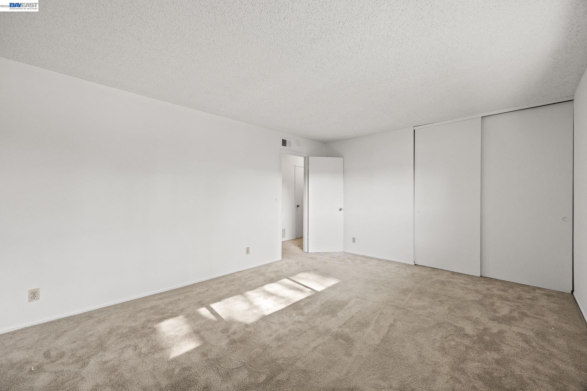 Photo #27: 41122562 Listing: Photo #27