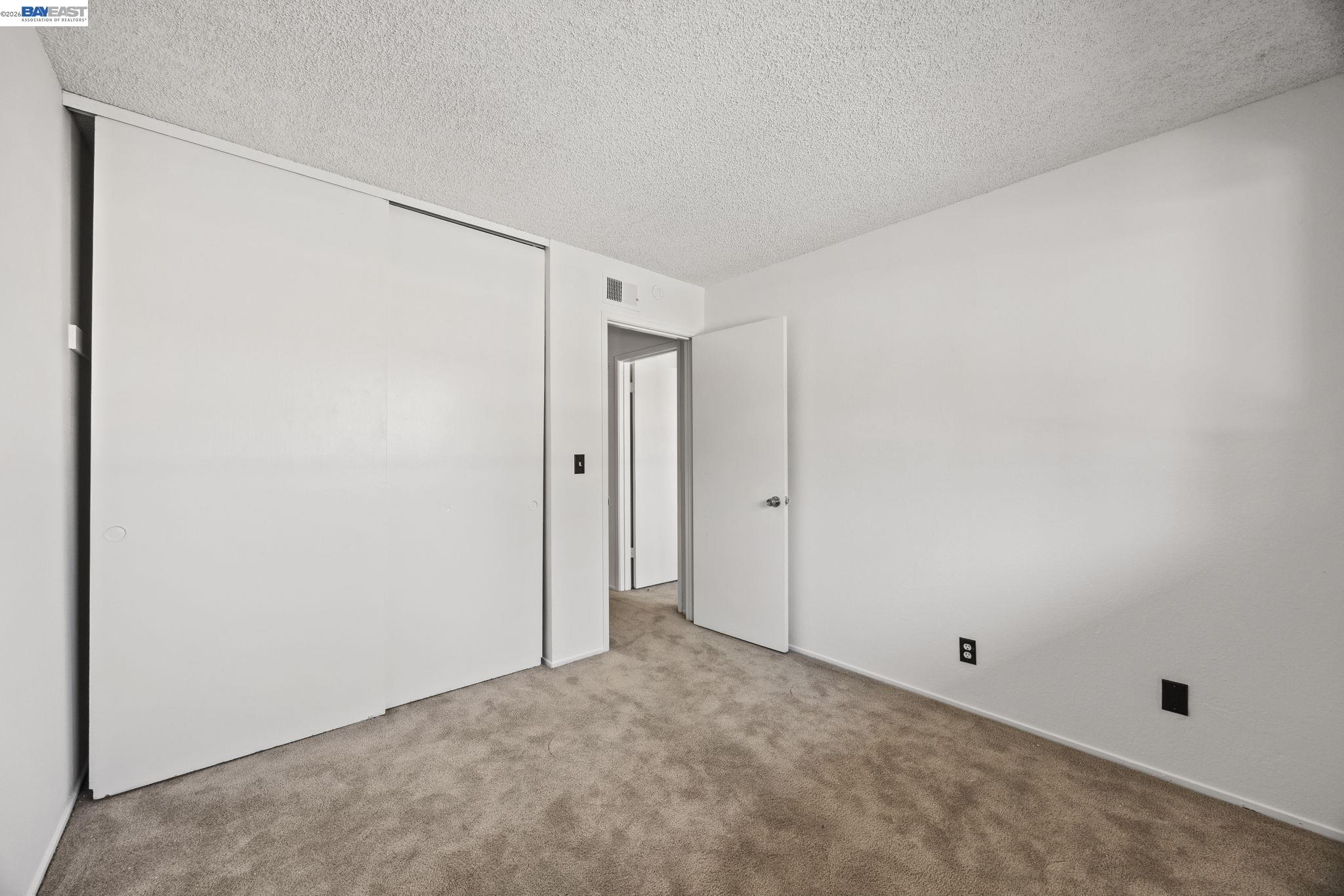 Photo #30: 41122562 Listing: Photo #30