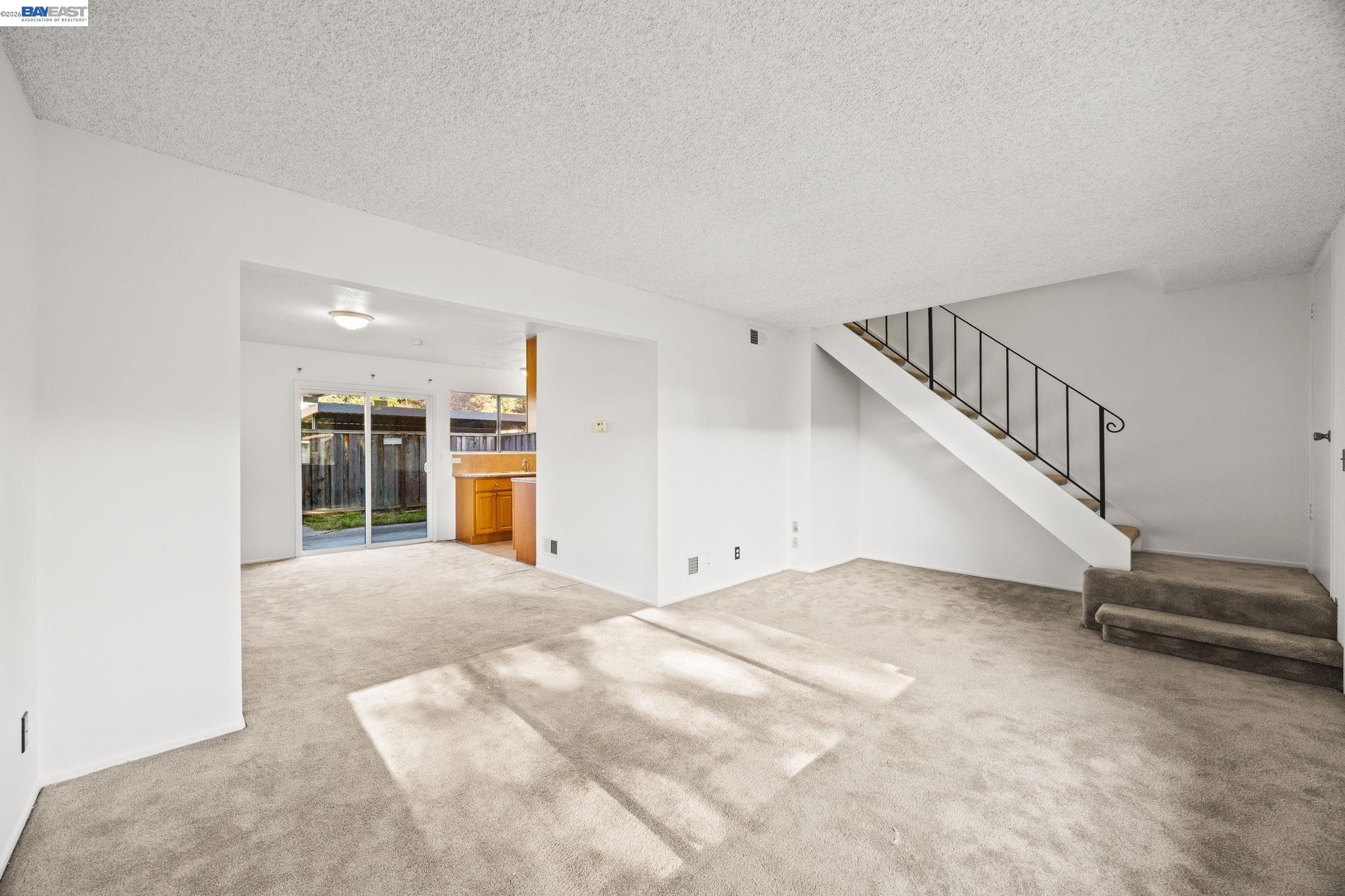 Photo #9: 41122562 Listing: Photo #9