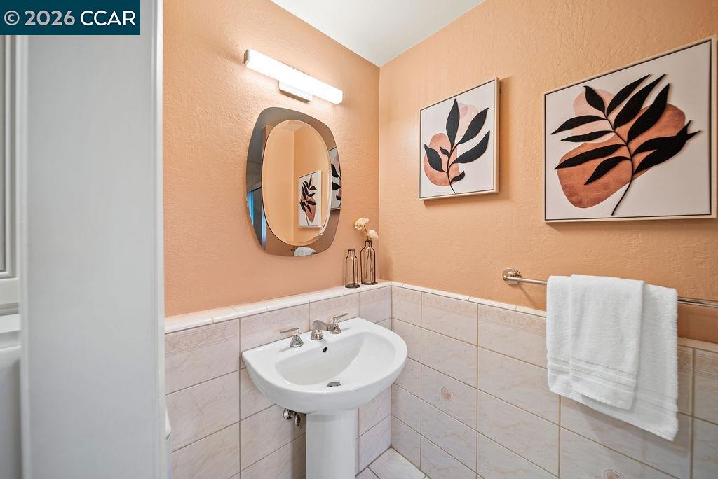 Detail Gallery Image 23 of 45 For 901 Cheyenne Dr, Walnut Creek,  CA 94598 - 5 Beds | 2/1 Baths