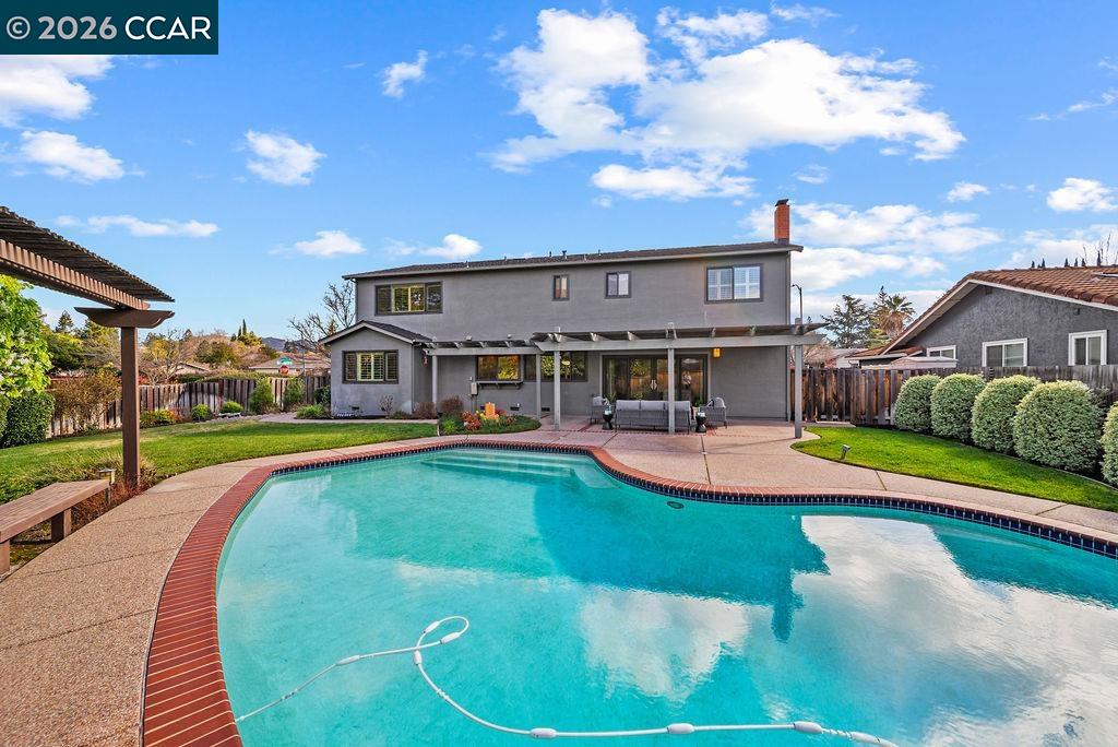 Detail Gallery Image 38 of 45 For 901 Cheyenne Dr, Walnut Creek,  CA 94598 - 5 Beds | 2/1 Baths