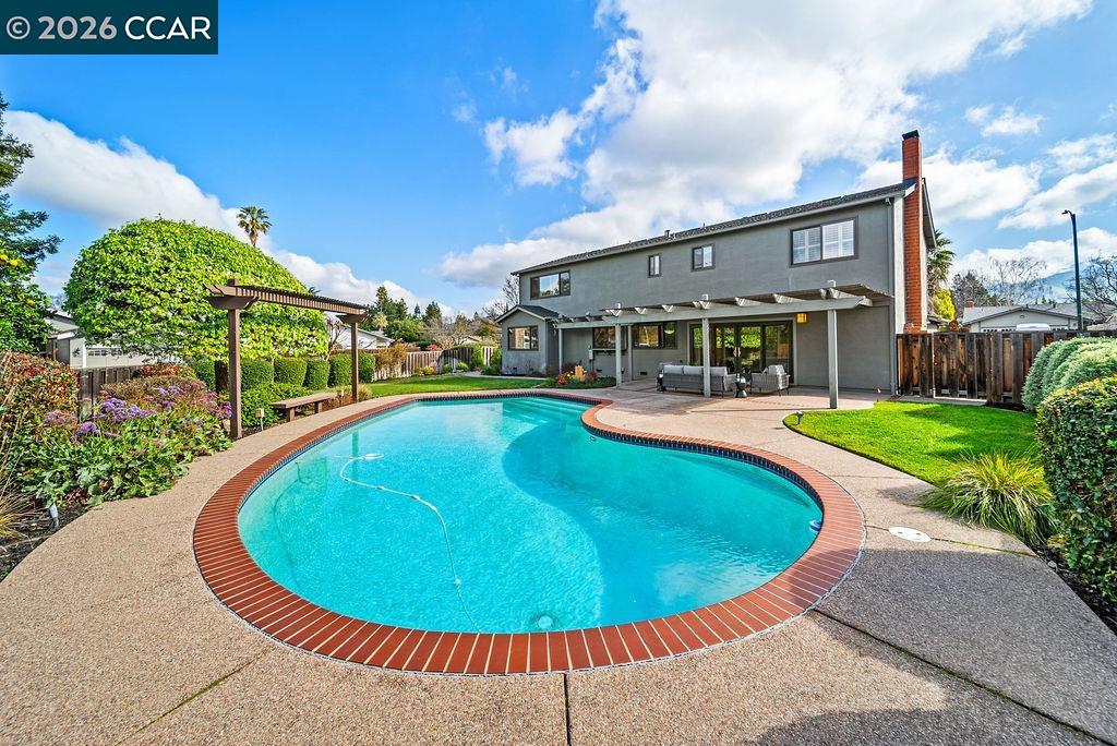 Detail Gallery Image 39 of 45 For 901 Cheyenne Dr, Walnut Creek,  CA 94598 - 5 Beds | 2/1 Baths