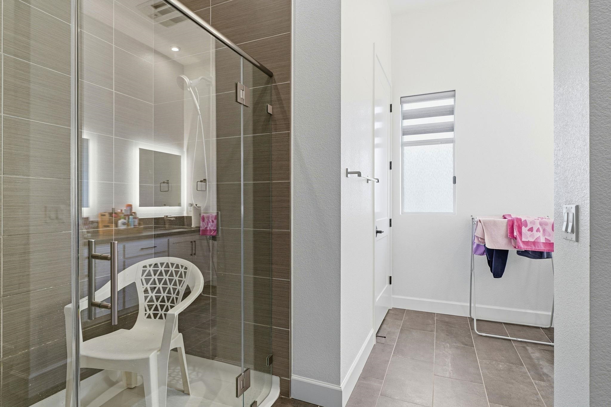 Detail Gallery Image 35 of 44 For 5728 Kemper Place #401,  Dublin,  CA 94568-5555 - 3 Beds | 2 Baths