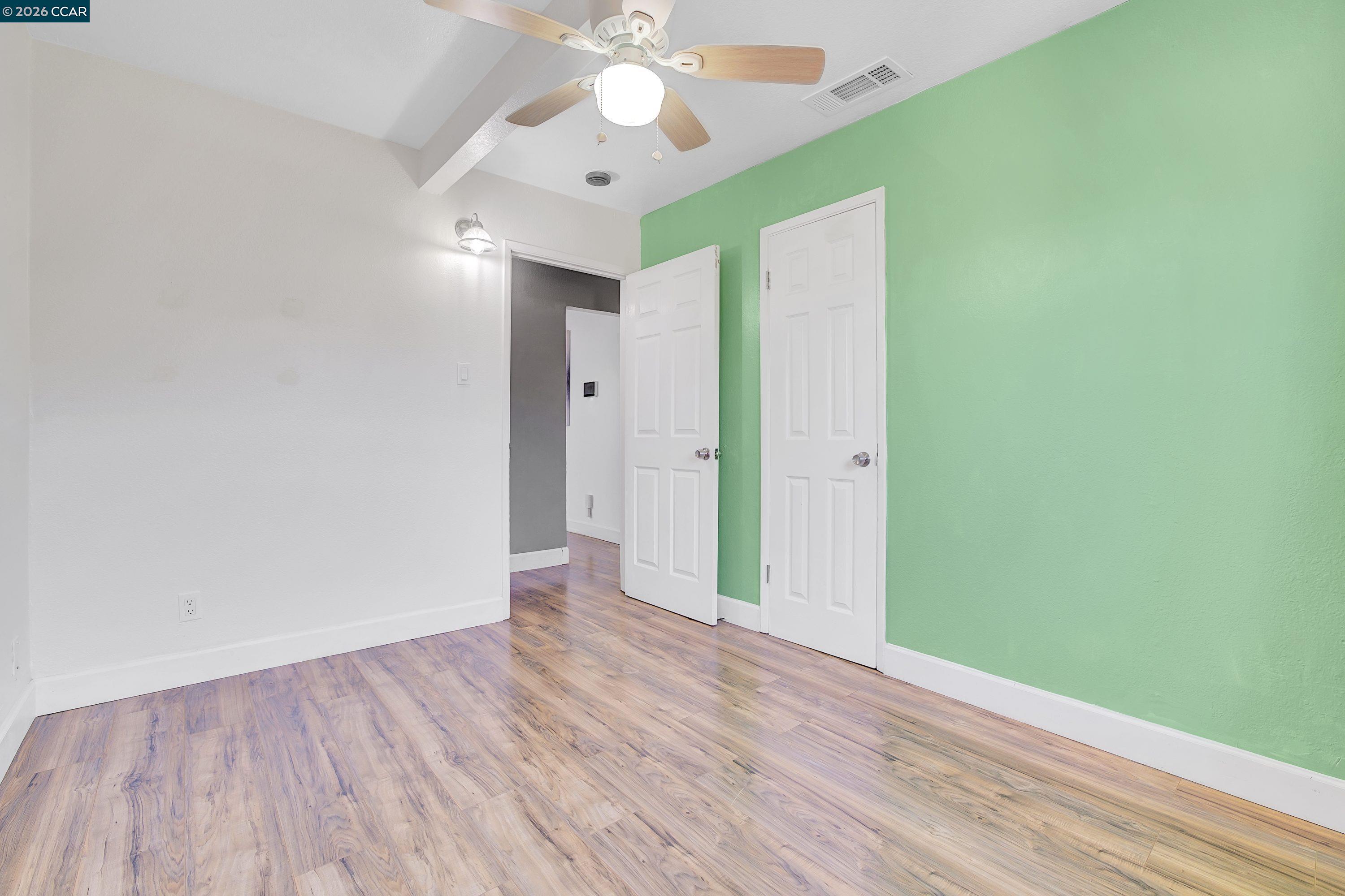 Detail Gallery Image 5 of 22 For 149 Shore Rd, Bay Point,  CA 94565 - 3 Beds | 1 Baths