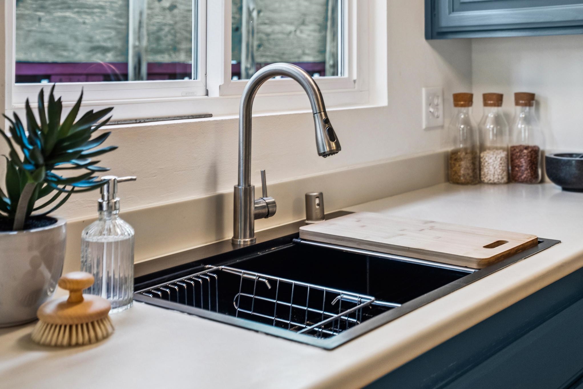 Detail Gallery Image 19 of 58 For 400 Harbor Light Rd, Alameda,  CA 94501 - 4 Beds | 3 Baths