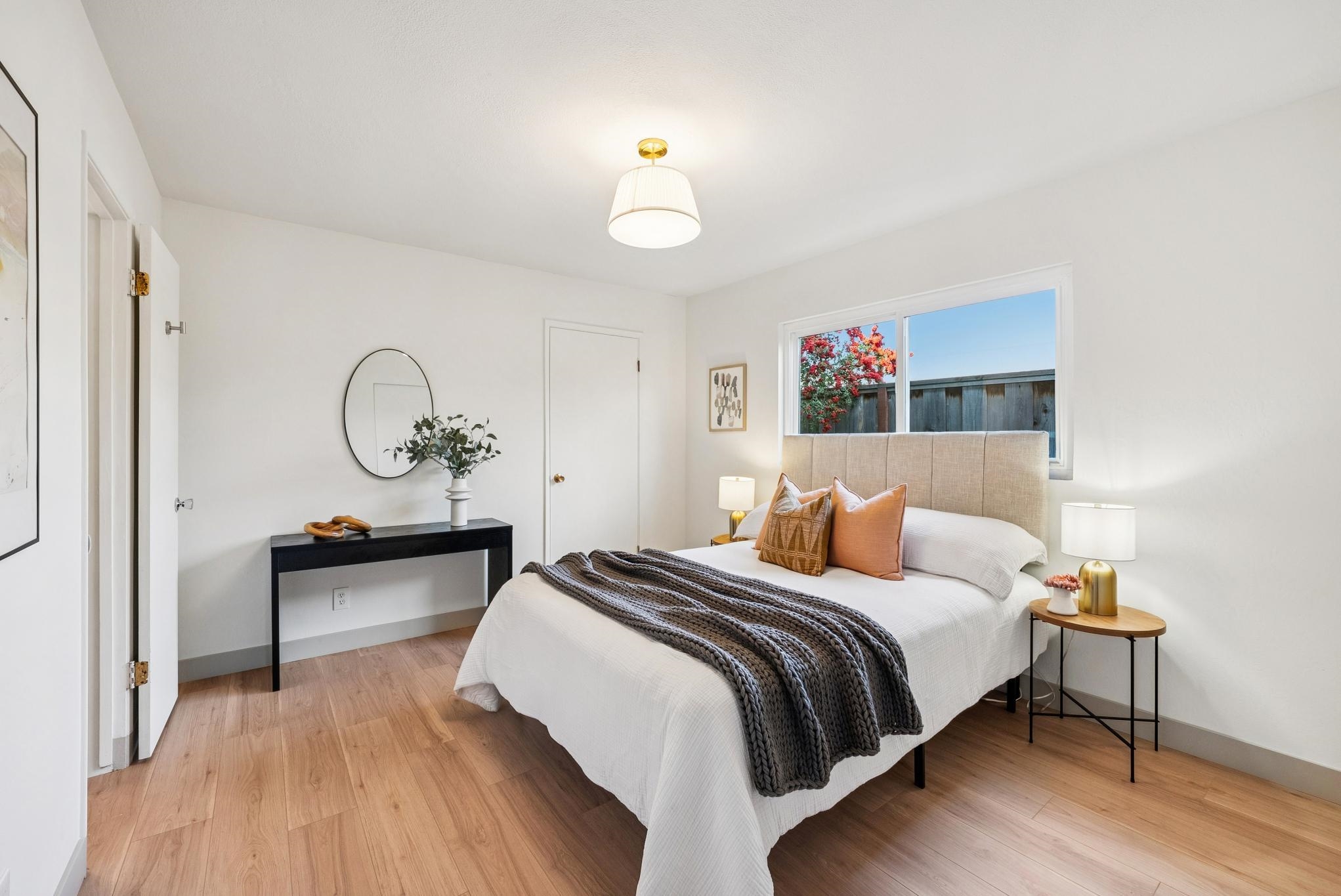 Detail Gallery Image 22 of 58 For 400 Harbor Light Rd, Alameda,  CA 94501 - 4 Beds | 3 Baths