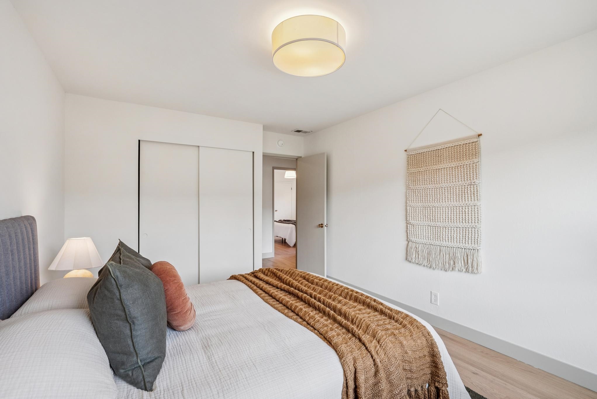 Detail Gallery Image 29 of 58 For 400 Harbor Light Rd, Alameda,  CA 94501 - 4 Beds | 3 Baths