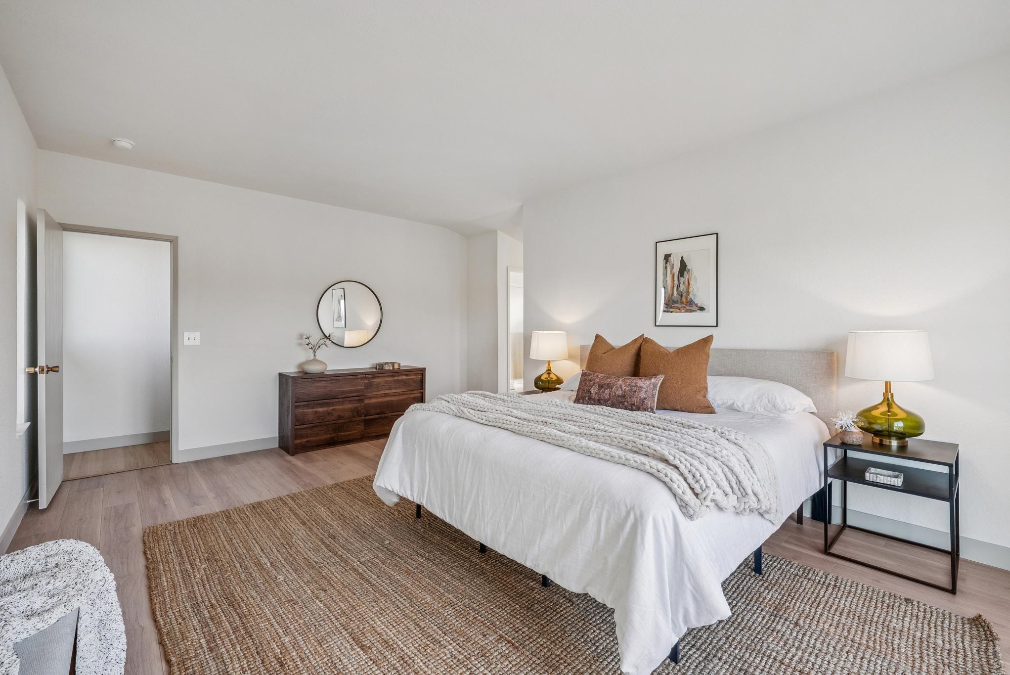 Detail Gallery Image 36 of 58 For 400 Harbor Light Rd, Alameda,  CA 94501 - 4 Beds | 3 Baths