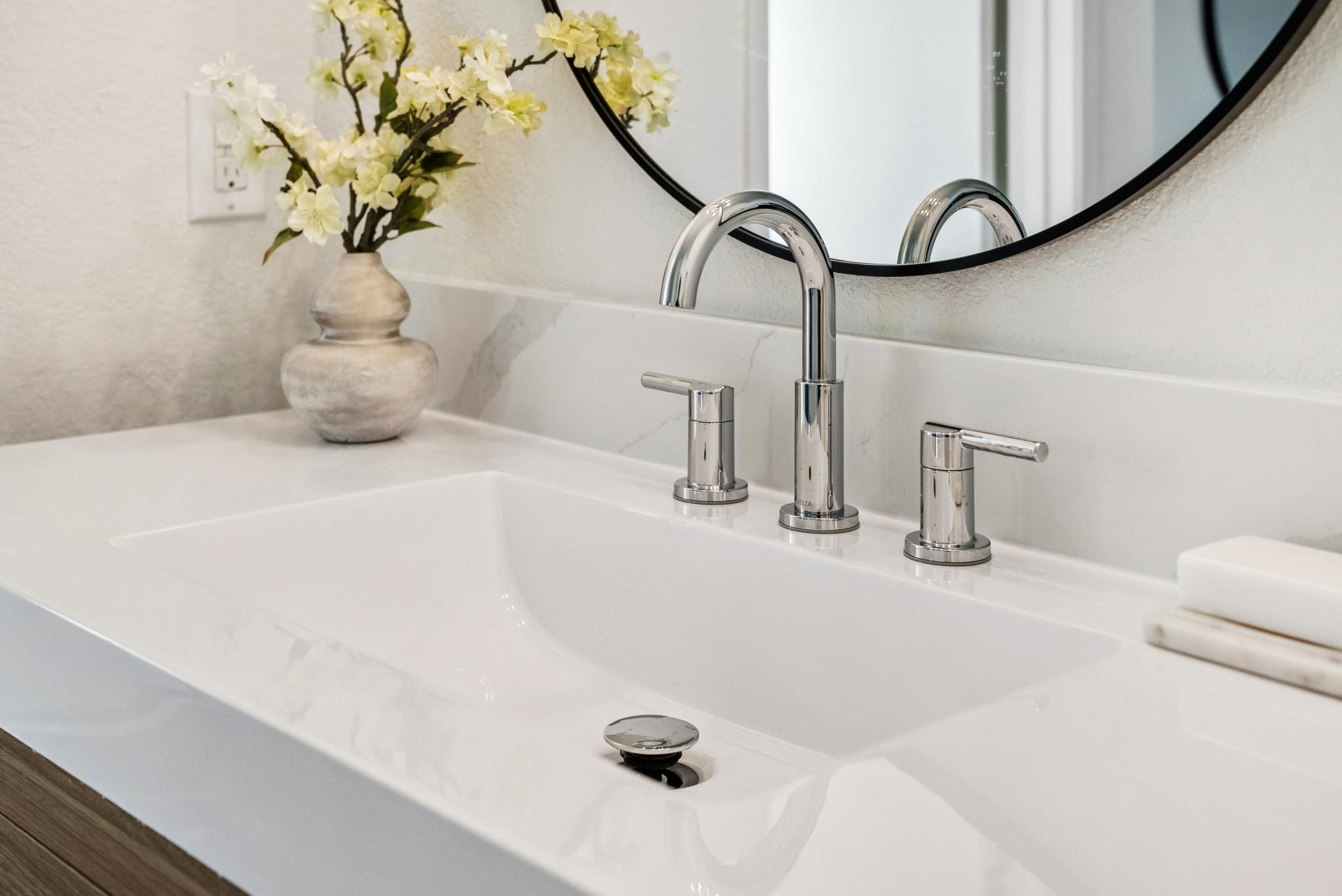 Detail Gallery Image 40 of 58 For 400 Harbor Light Rd, Alameda,  CA 94501 - 4 Beds | 3 Baths