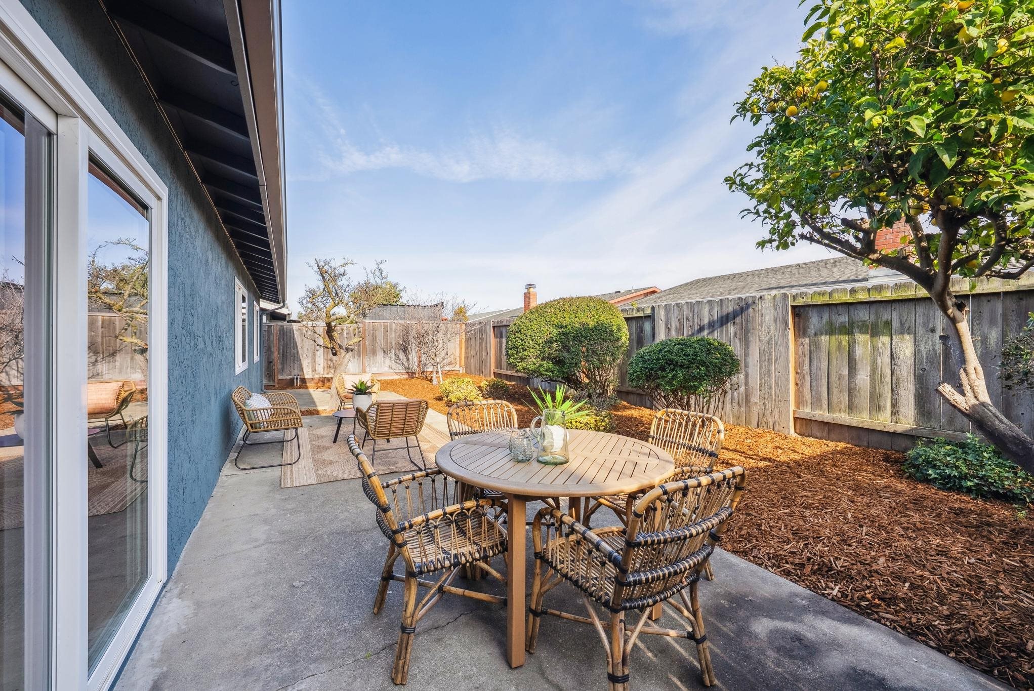 Detail Gallery Image 45 of 58 For 400 Harbor Light Rd, Alameda,  CA 94501 - 4 Beds | 3 Baths