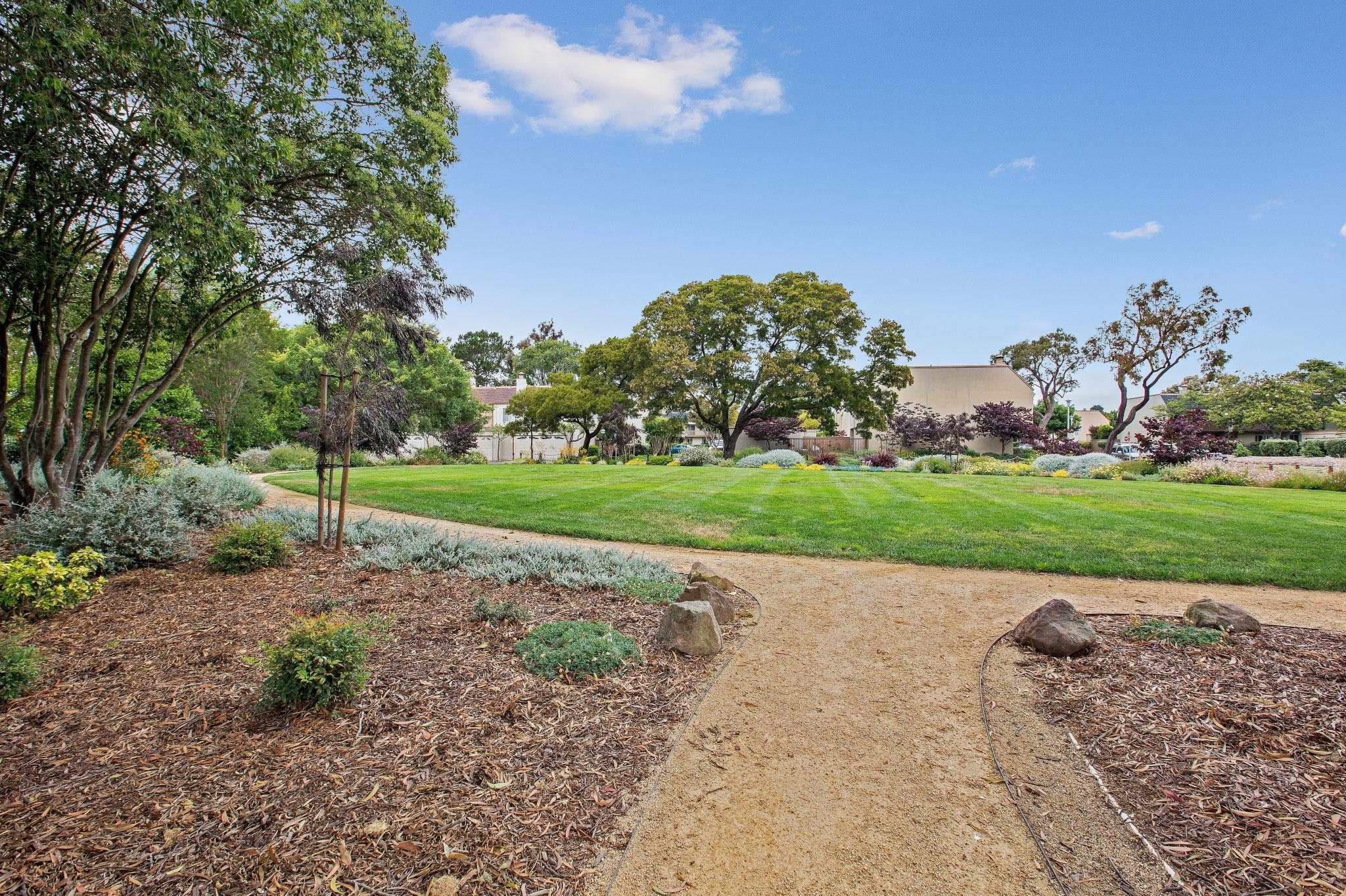 Photo #35: 41122571 Listing: Photo #35