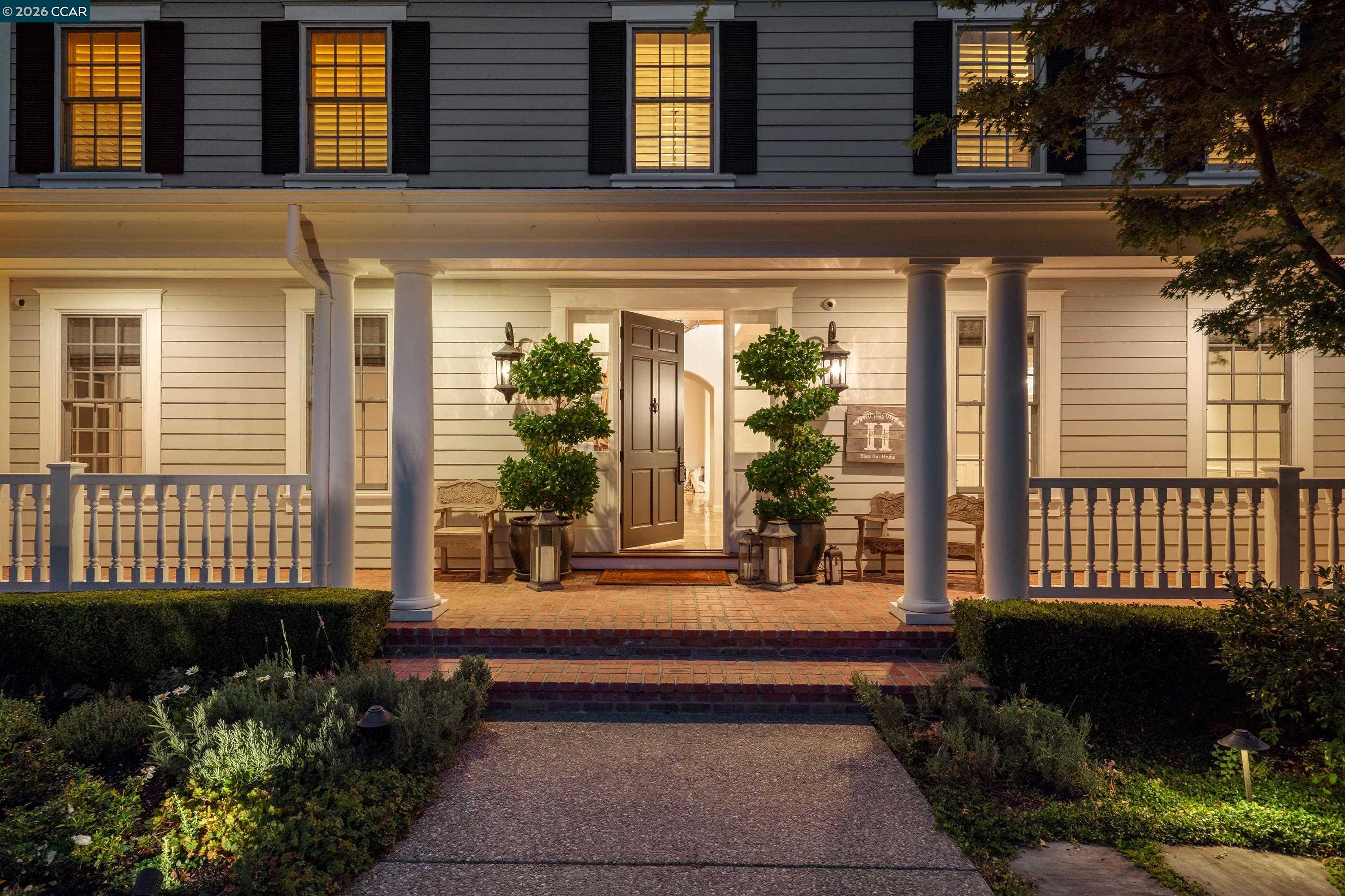 Detail Gallery Image 50 of 60 For 45 Lark Place, Alamo,  CA 94507 - 5 Beds | 5/1 Baths