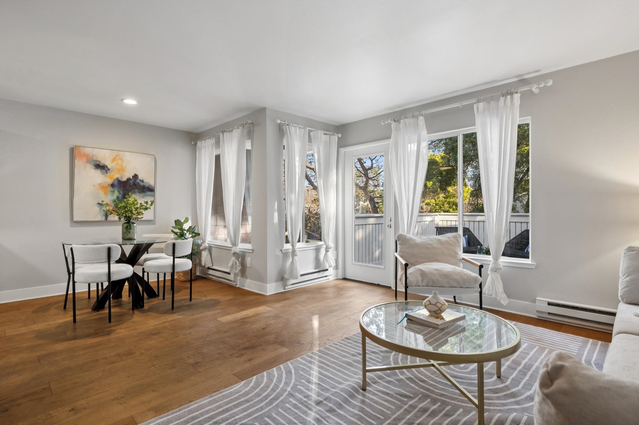 Photo #8: 41122575 Listing: Photo #8