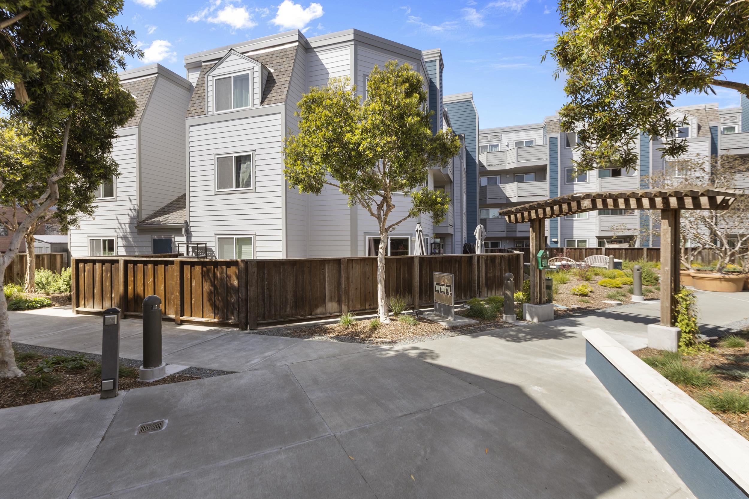 Photo #32: 41122578 Listing: Photo #32