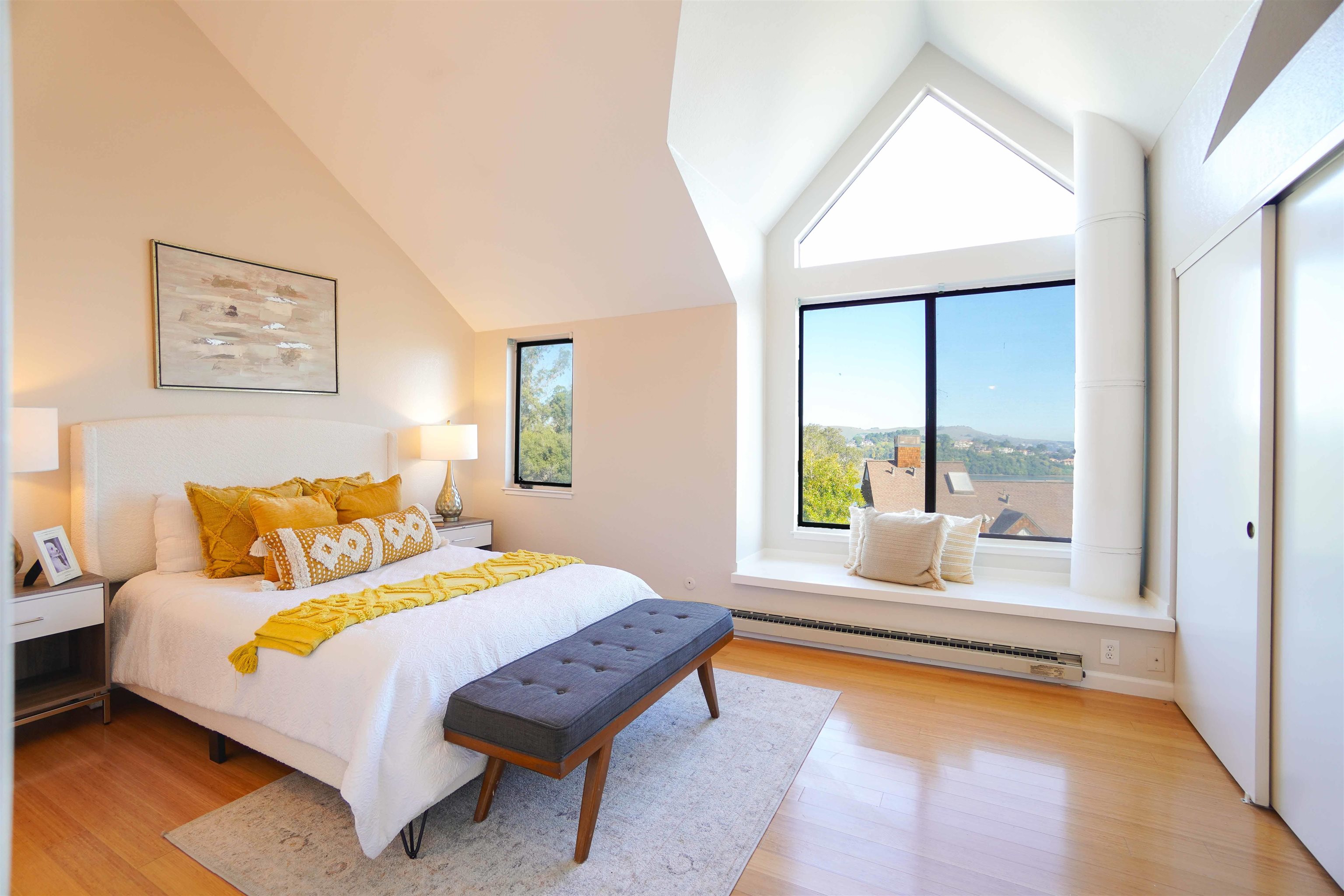 Detail Gallery Image 30 of 49 For 123 Buckelew St, Sausalito,  CA 94965 - 3 Beds | 2/1 Baths