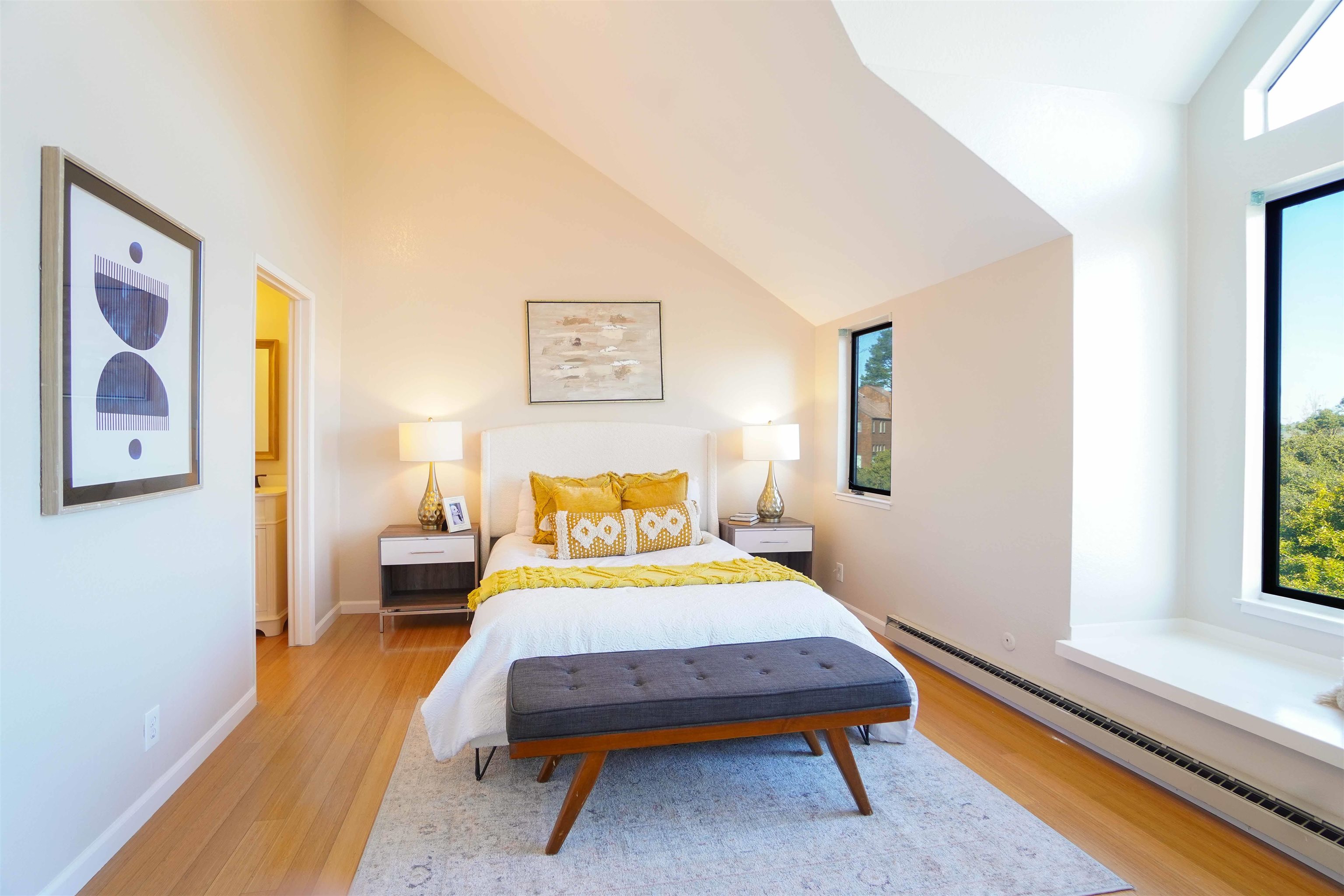 Detail Gallery Image 31 of 49 For 123 Buckelew St, Sausalito,  CA 94965 - 3 Beds | 2/1 Baths