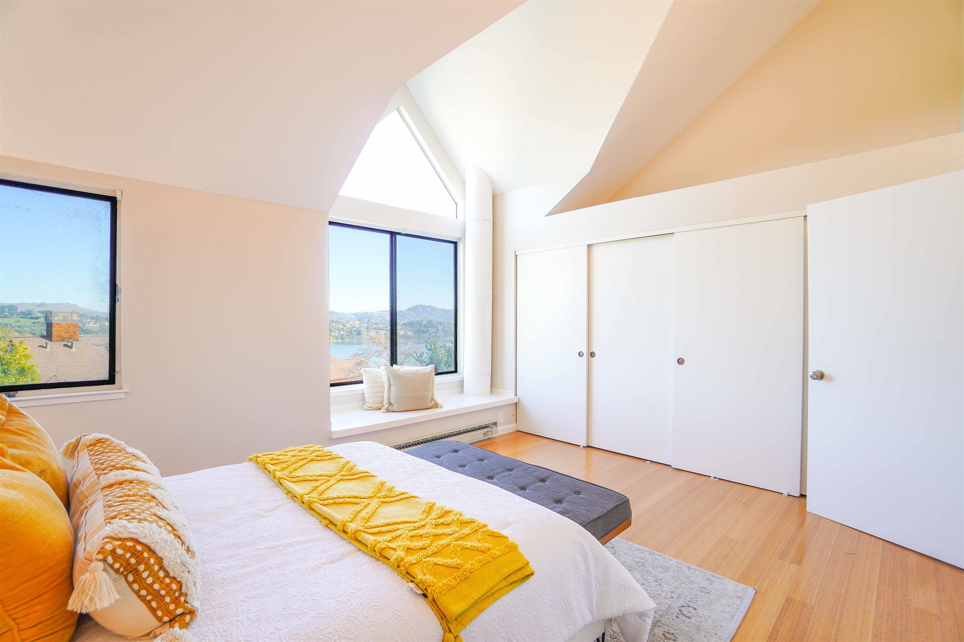 Detail Gallery Image 36 of 49 For 123 Buckelew St, Sausalito,  CA 94965 - 3 Beds | 2/1 Baths