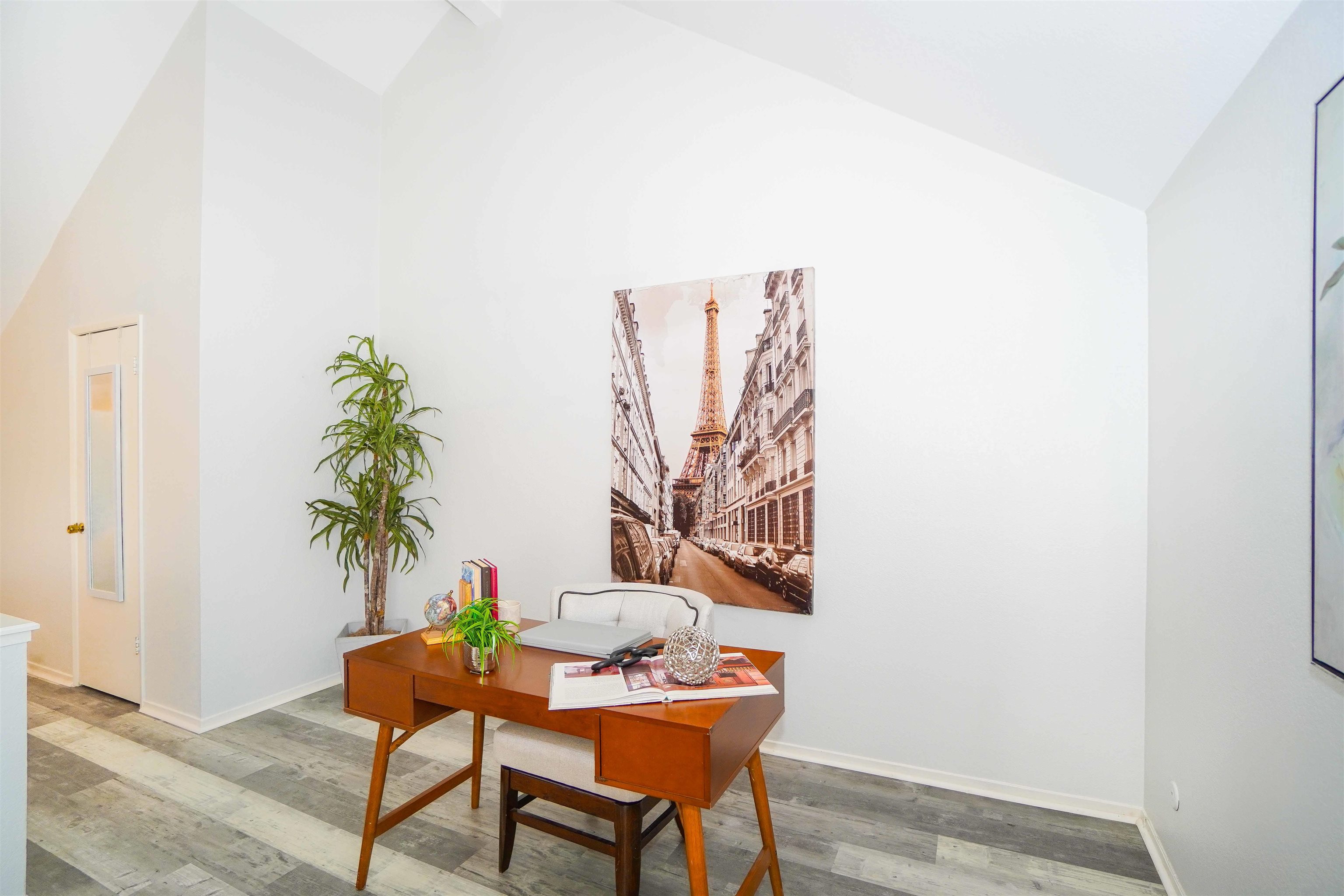 Detail Gallery Image 46 of 49 For 123 Buckelew St, Sausalito,  CA 94965 - 3 Beds | 2/1 Baths