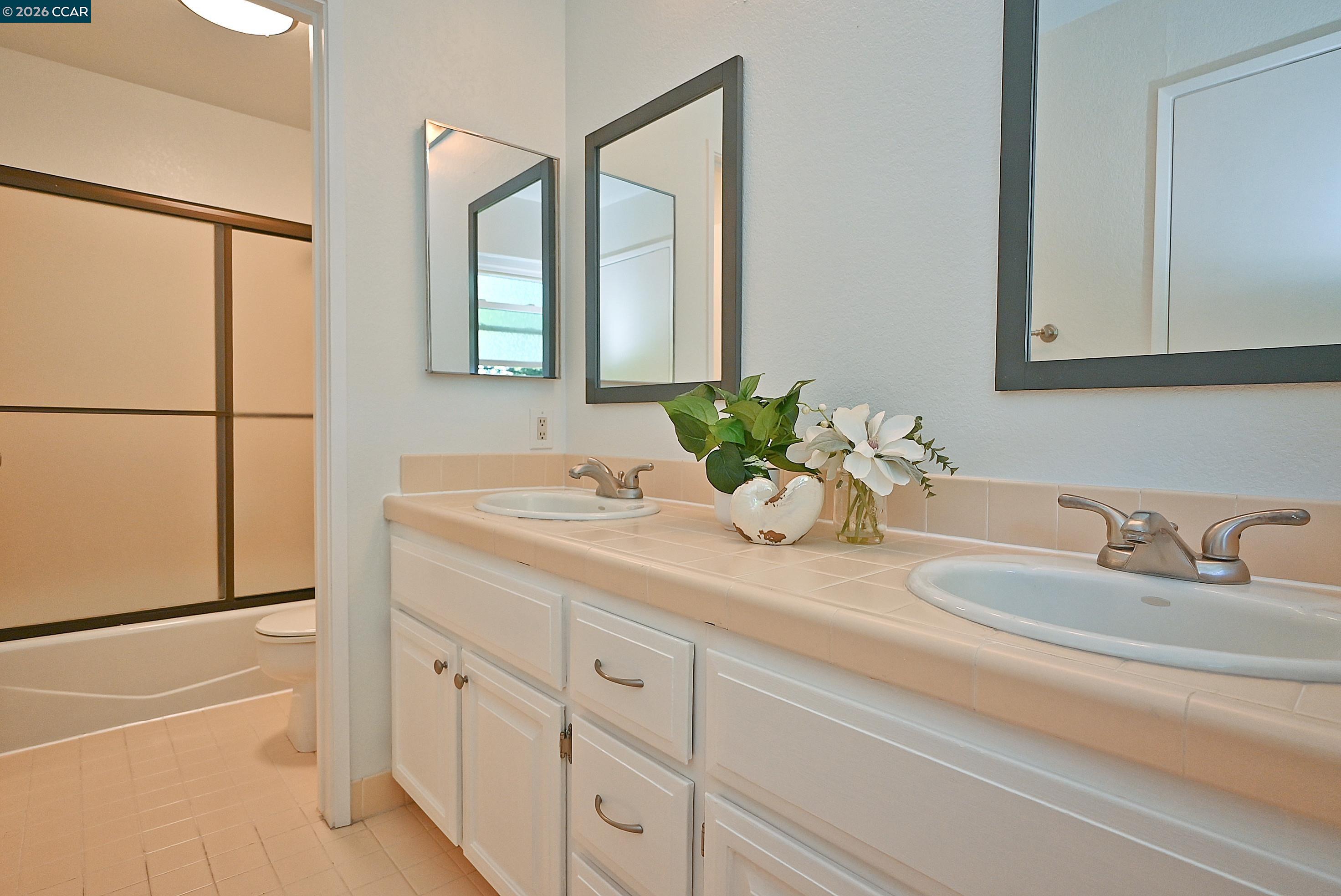 Detail Gallery Image 24 of 40 For 3279 Mt Diablo Court #13,  Lafayette,  CA 94549 - 3 Beds | 3/1 Baths