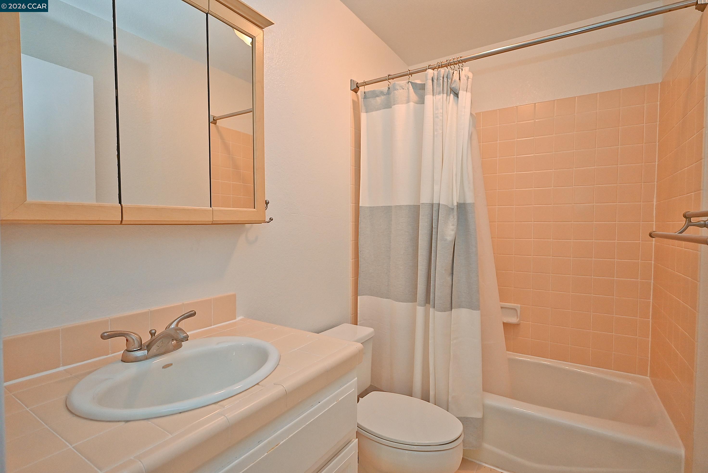 Detail Gallery Image 37 of 40 For 3279 Mt Diablo Court #13,  Lafayette,  CA 94549 - 3 Beds | 3/1 Baths