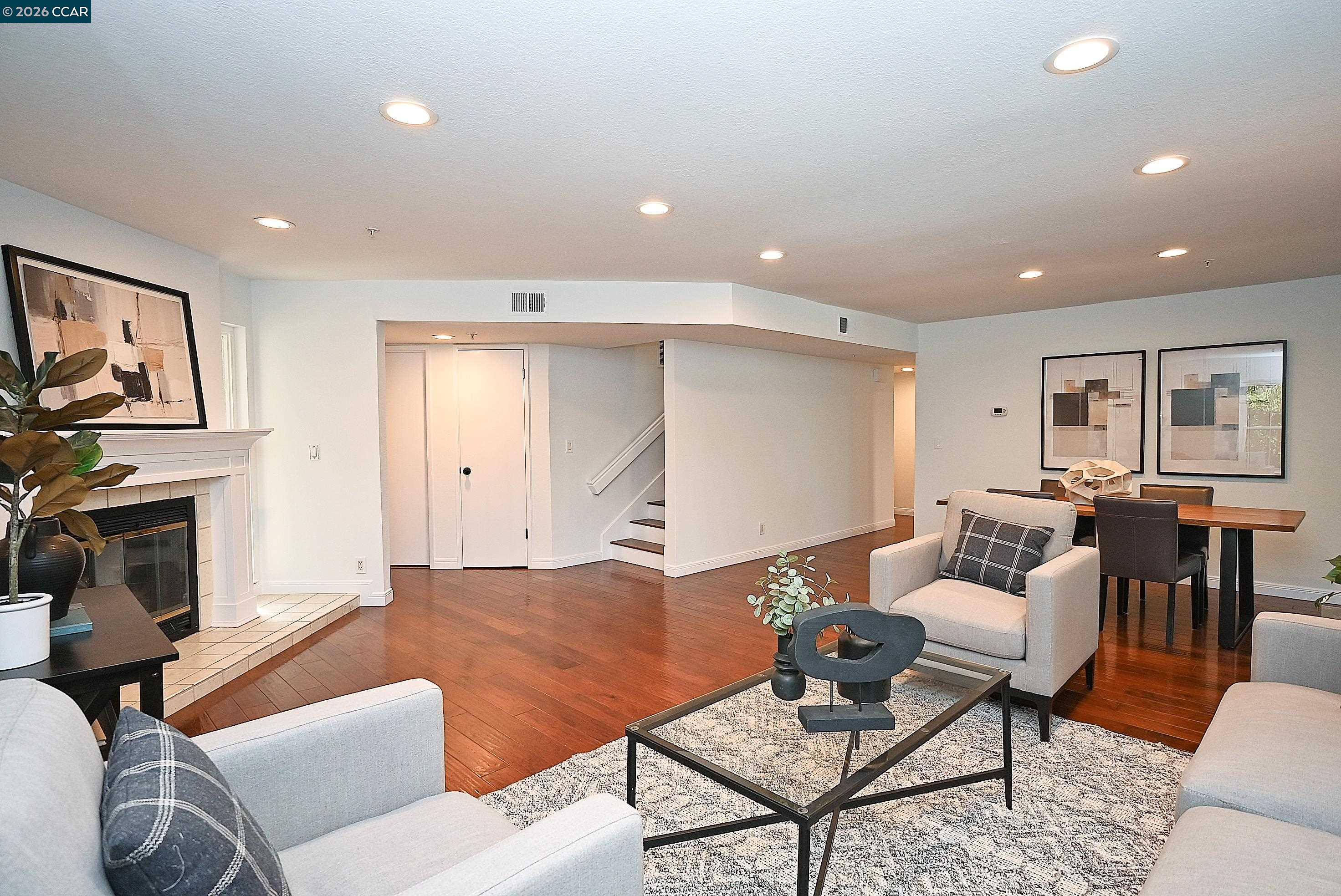 Detail Gallery Image 9 of 40 For 3279 Mt Diablo Court #13,  Lafayette,  CA 94549 - 3 Beds | 3/1 Baths