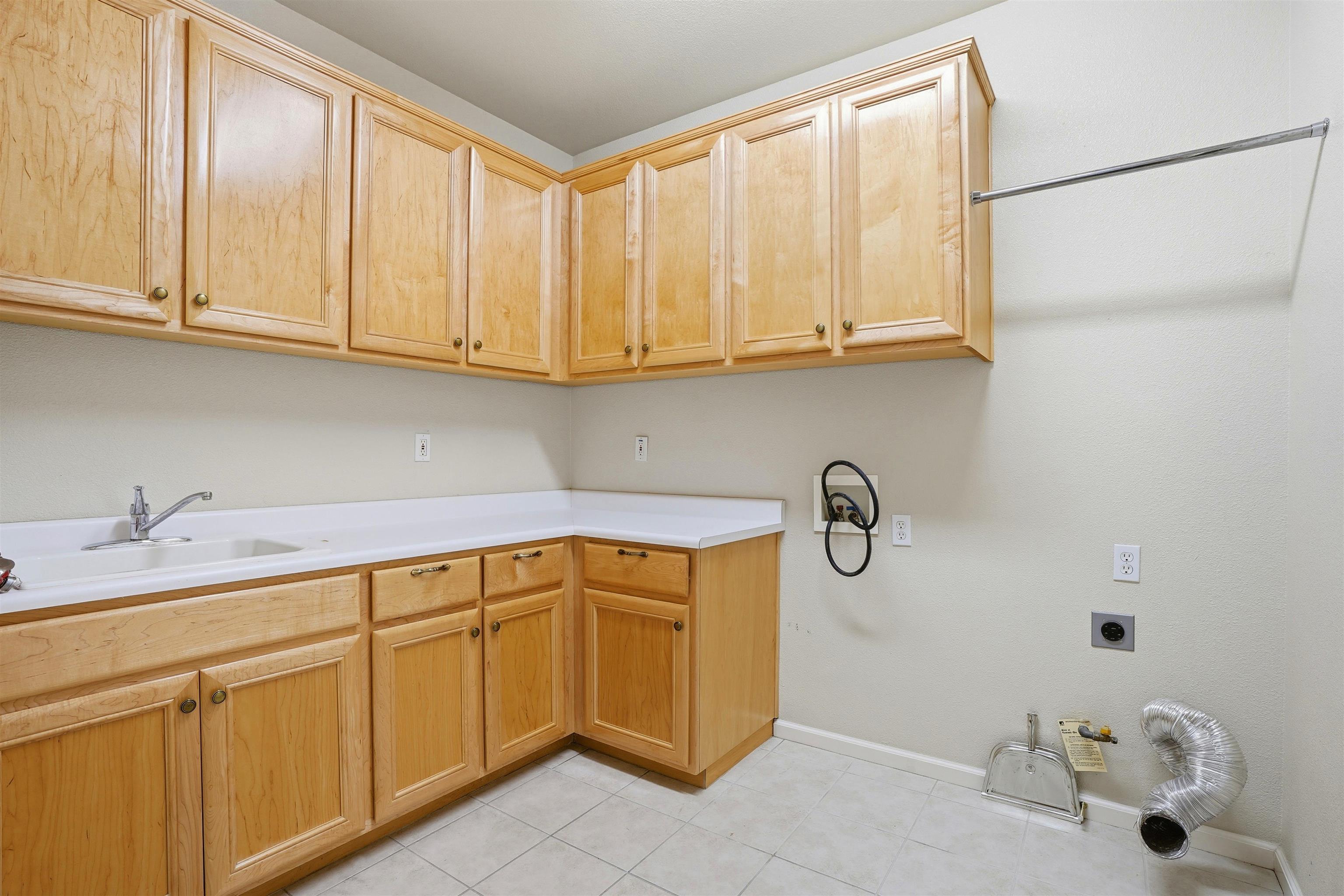 Detail Gallery Image 31 of 34 For 1036 Bismarck Ter, Brentwood,  CA 94513 - 2 Beds | 2/1 Baths