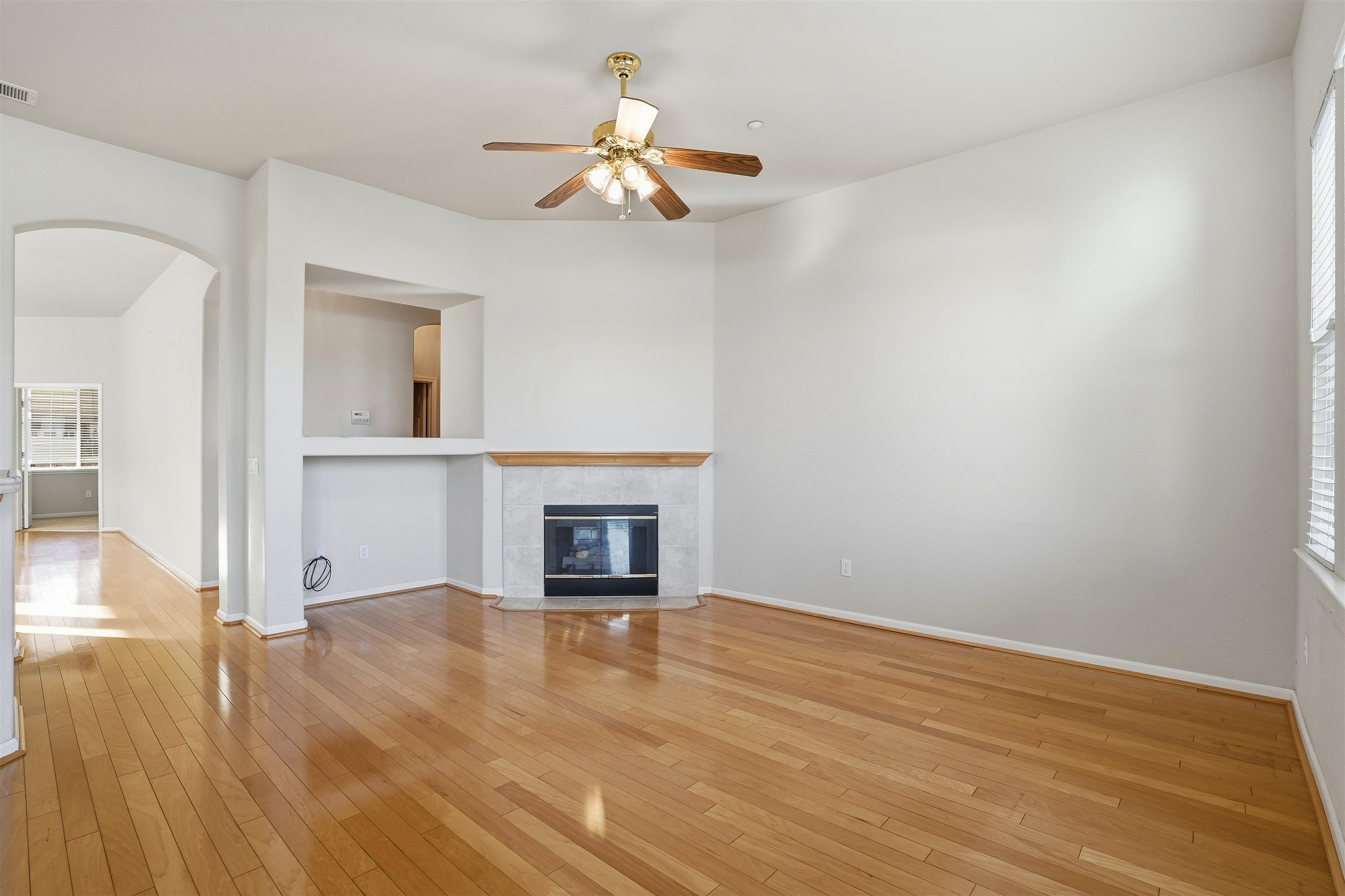 Detail Gallery Image 9 of 33 For 1036 Bismarck Ter, Brentwood,  CA 94513 - 2 Beds | 2/1 Baths