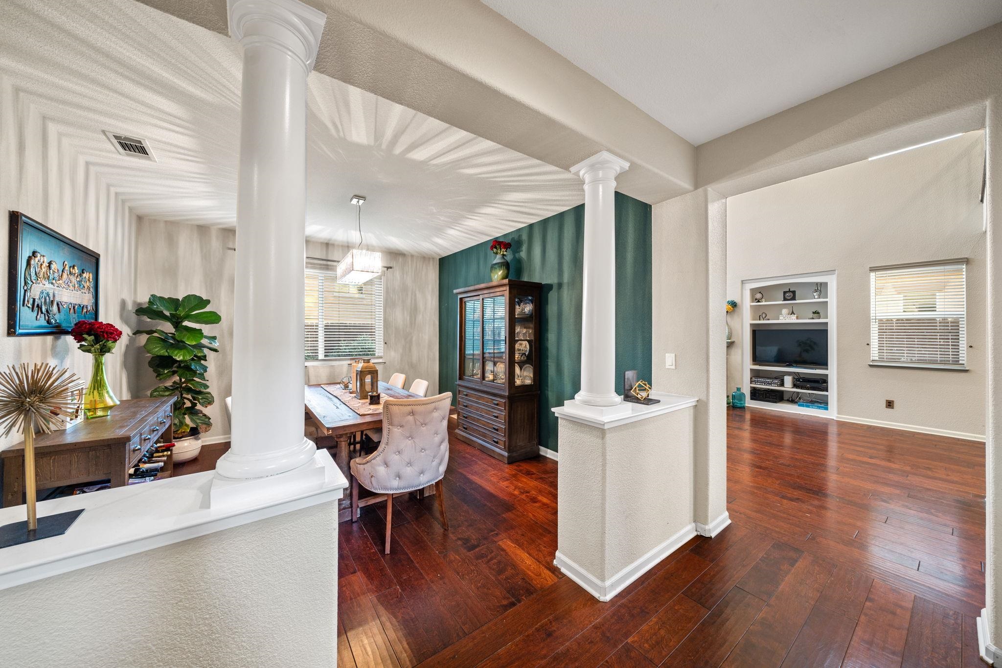 Detail Gallery Image 13 of 40 For 30 Renoir Ct, Oakley,  CA 94561 - 5 Beds | 3 Baths