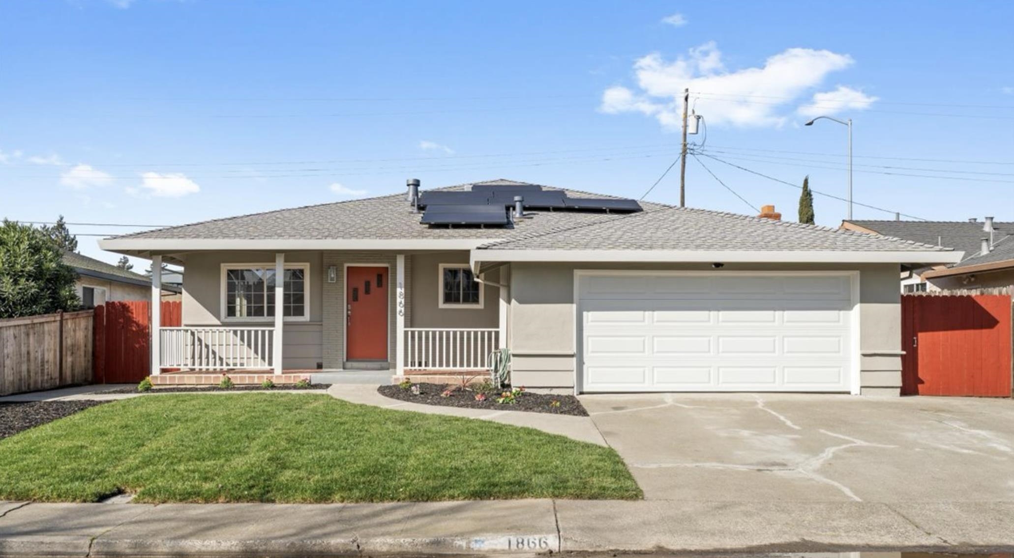 Front Image Thumbnail for EB41122585