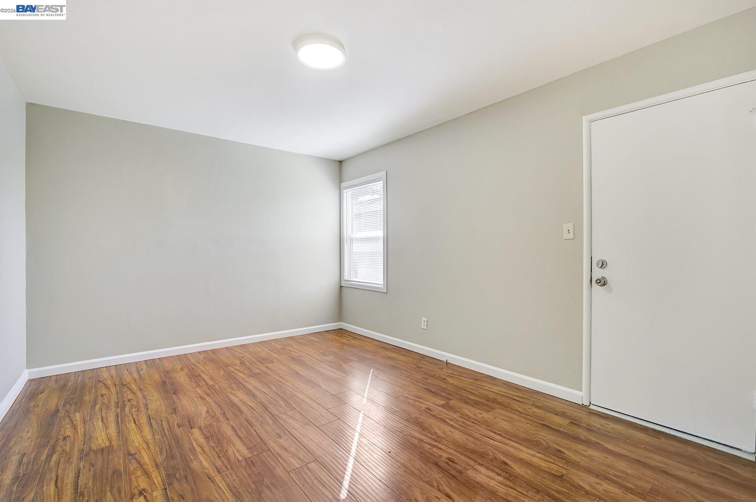 Detail Gallery Image 10 of 29 For 730 W Sunset Blvd, Hayward,  CA 94541 - – Beds | – Baths