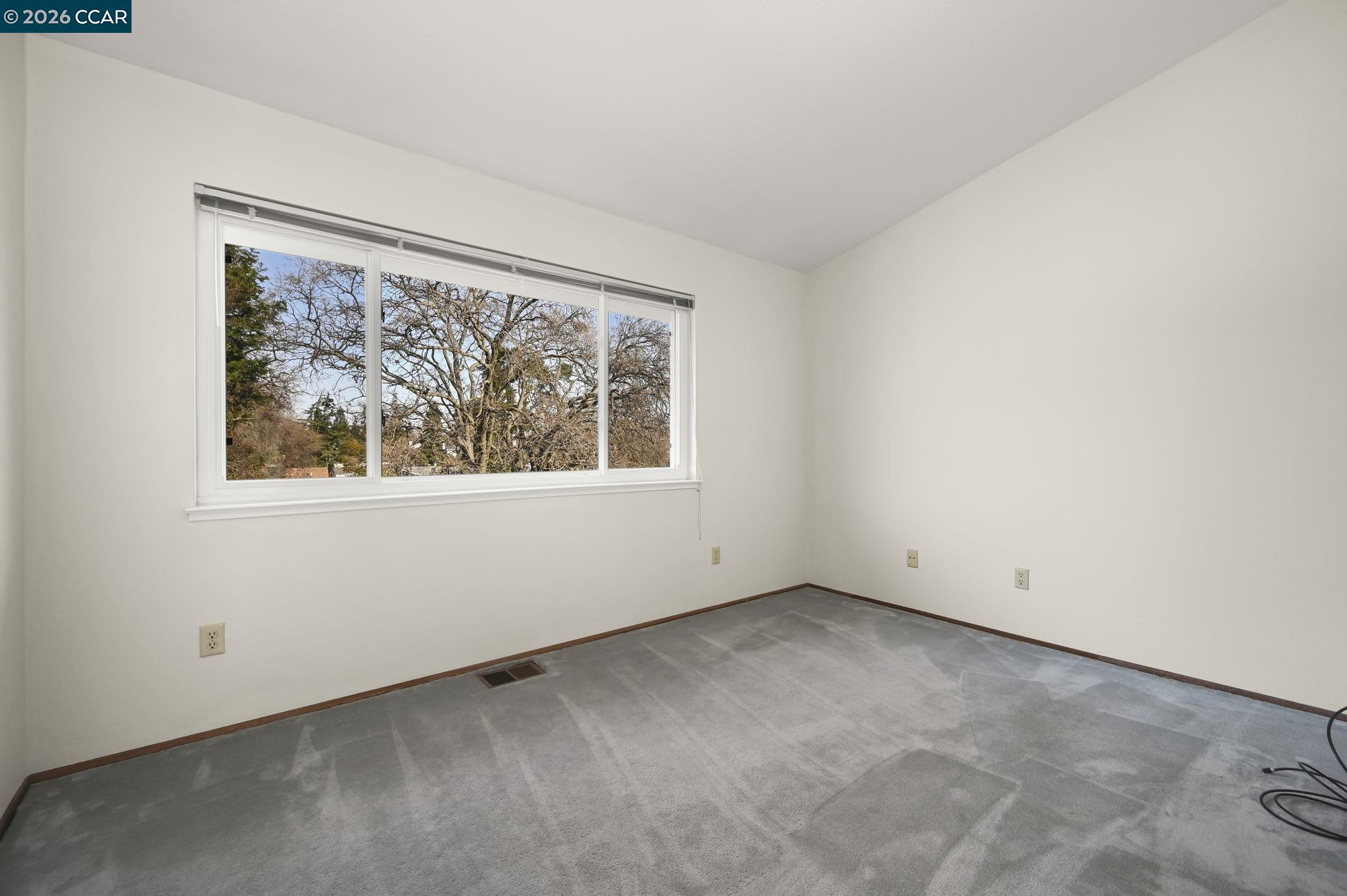 Photo #13: 41122592 Listing: Photo #13