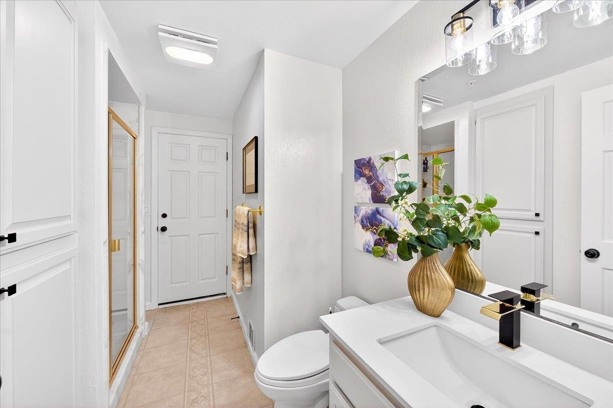 Detail Gallery Image 27 of 50 For 28 Harrington Rd, Moraga,  CA 94556 - 5 Beds | 3 Baths