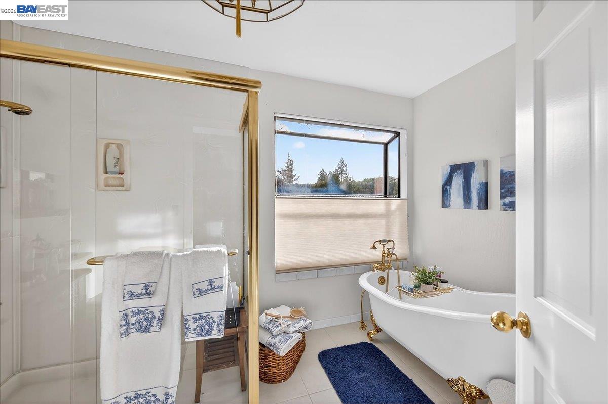 Detail Gallery Image 38 of 50 For 28 Harrington Rd, Moraga,  CA 94556 - 5 Beds | 3 Baths