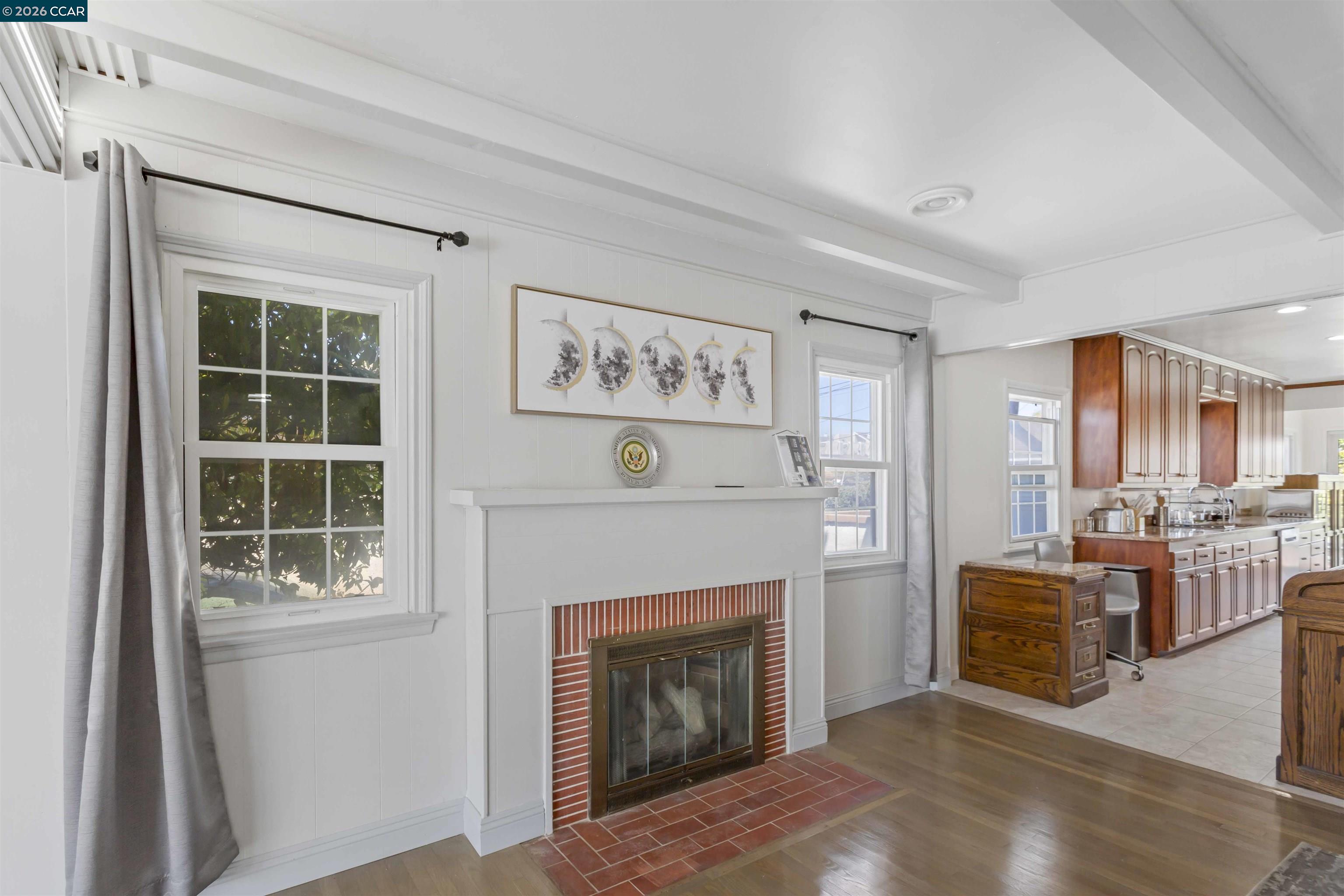 Detail Gallery Image 11 of 35 For 6727 W 87th Pl, Los Angeles,  CA 90045 - 3 Beds | 2 Baths