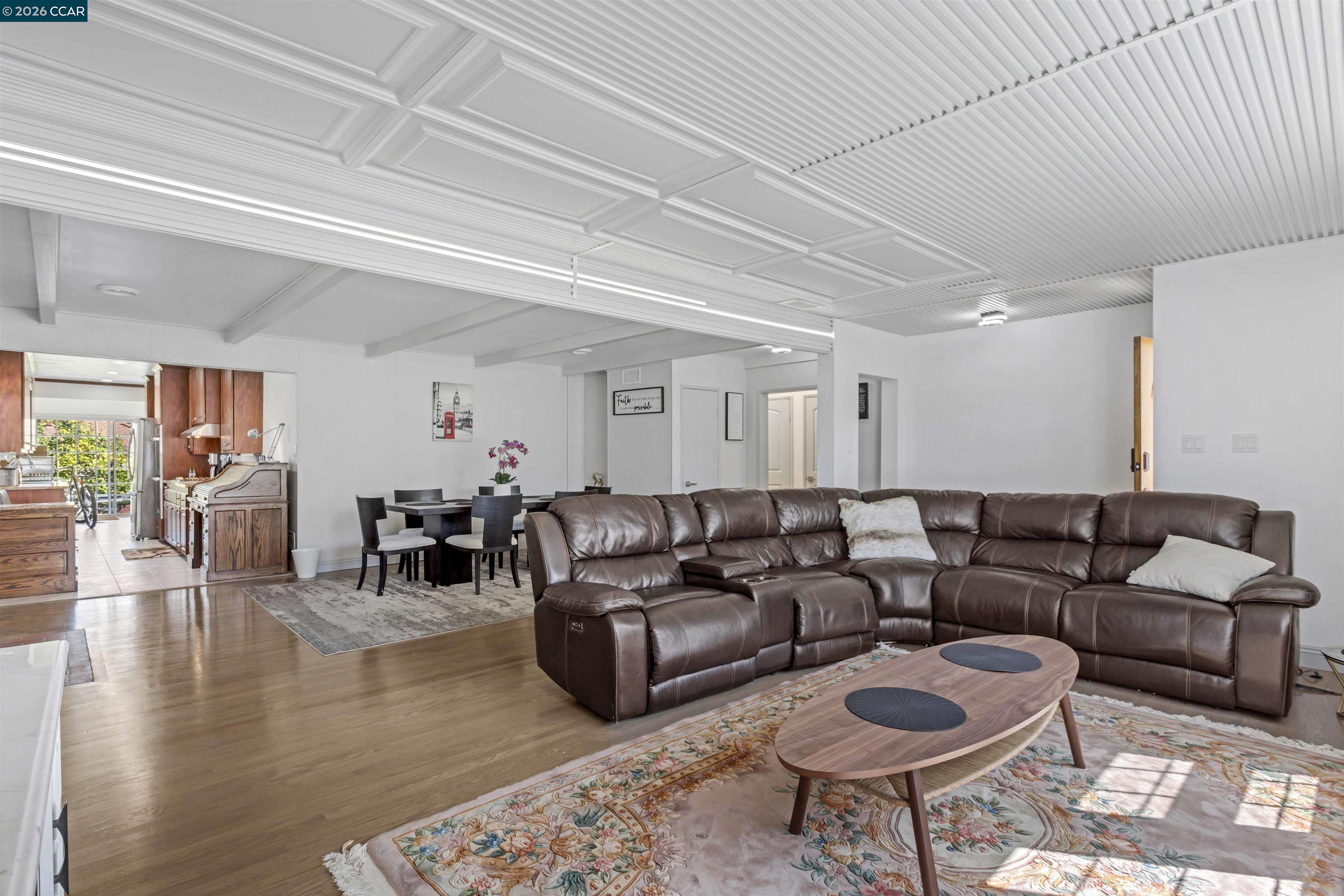 Detail Gallery Image 27 of 35 For 6727 W 87th Pl, Los Angeles,  CA 90045 - 3 Beds | 2 Baths