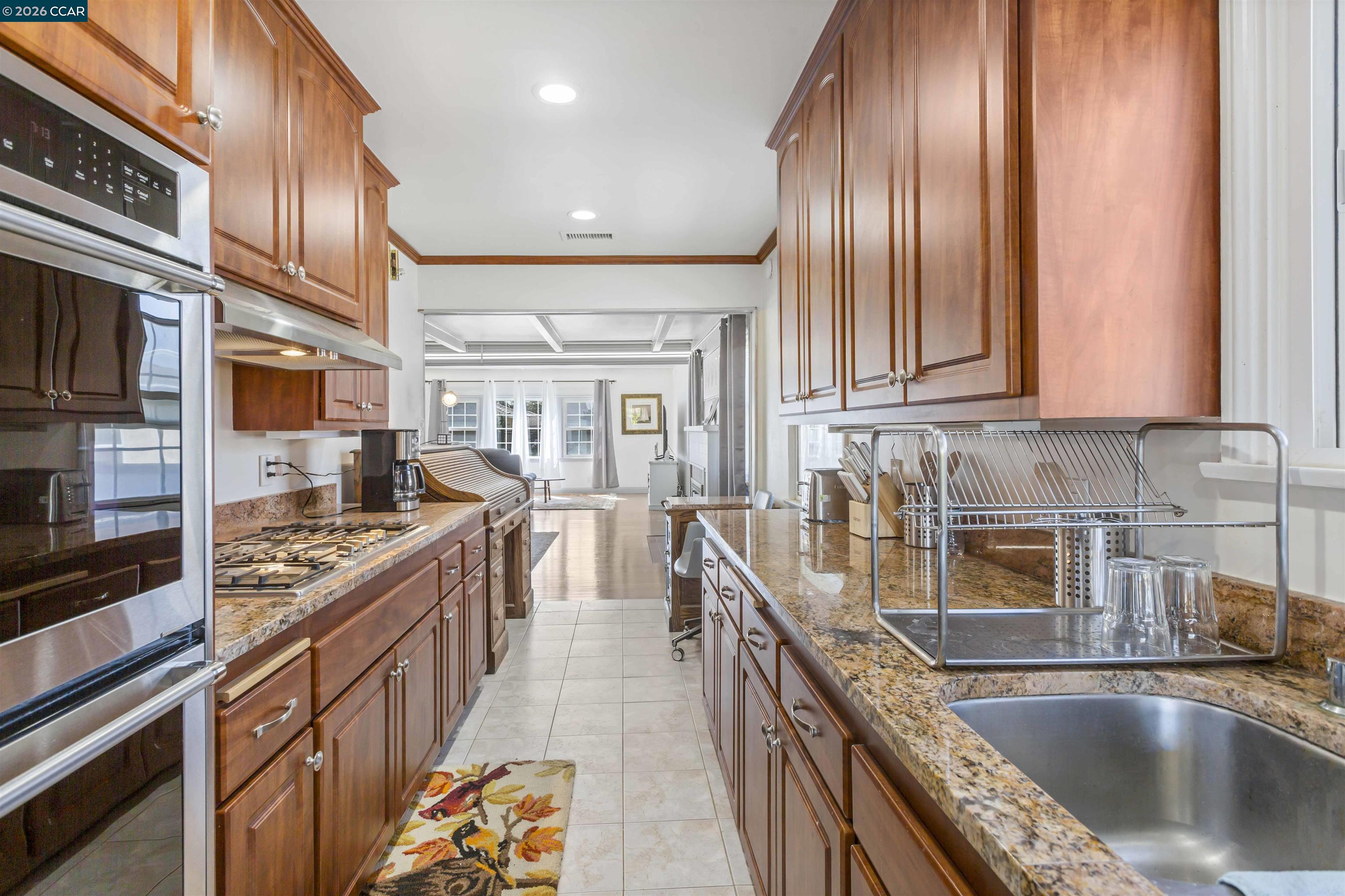 Detail Gallery Image 31 of 35 For 6727 W 87th Pl, Los Angeles,  CA 90045 - 3 Beds | 2 Baths